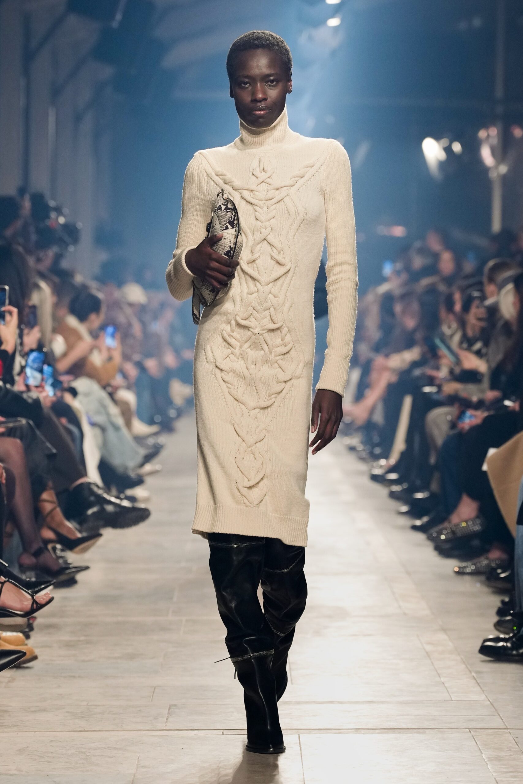 Isabel Marant F/W 23 Look 16