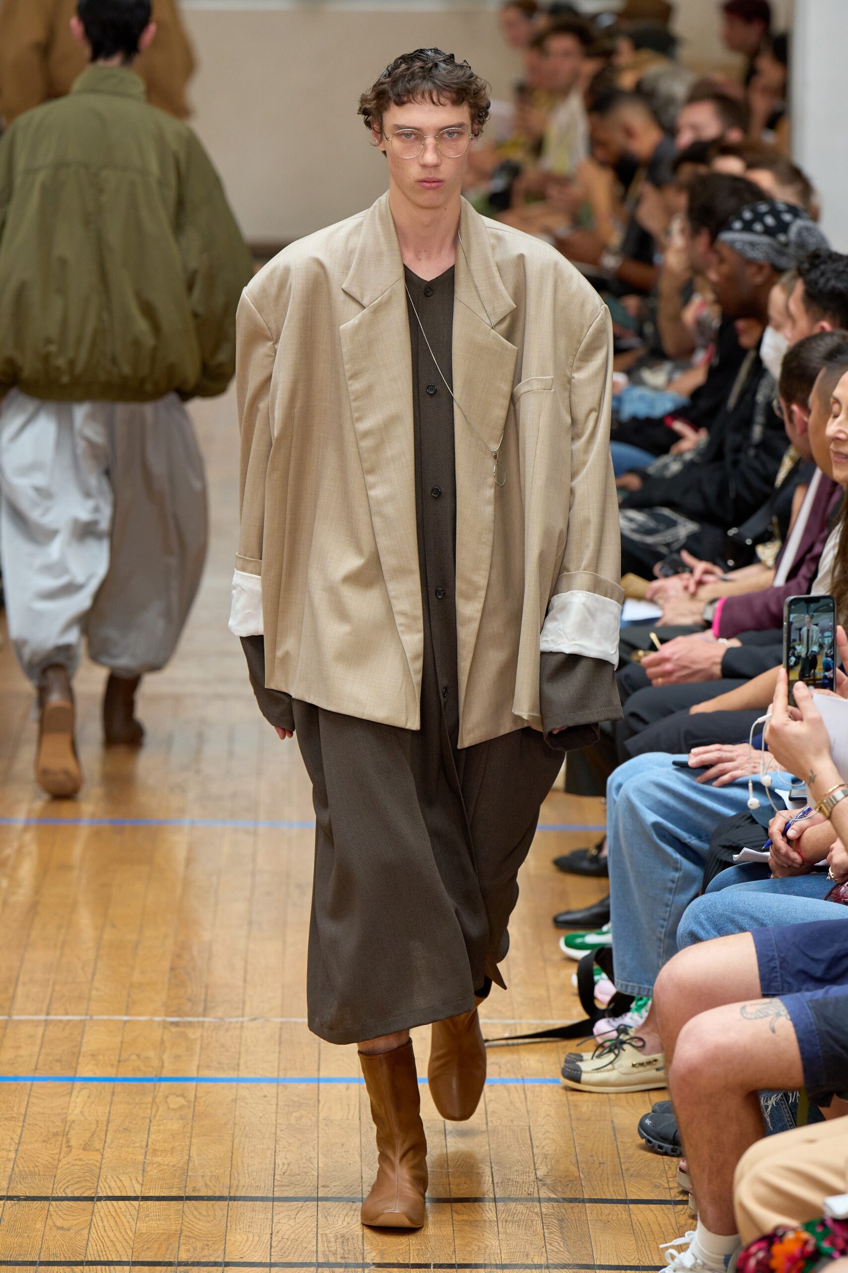 Hed Mayner S/S 23 Menswear Look 17