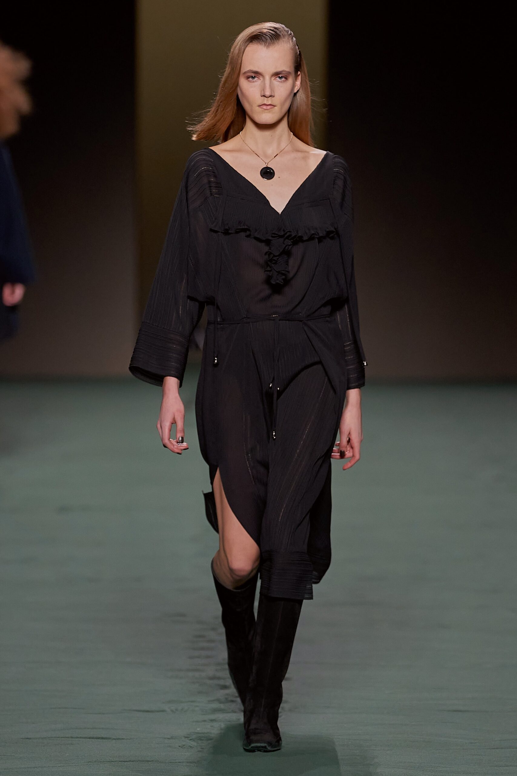 Hermès F/W 22 Look 17