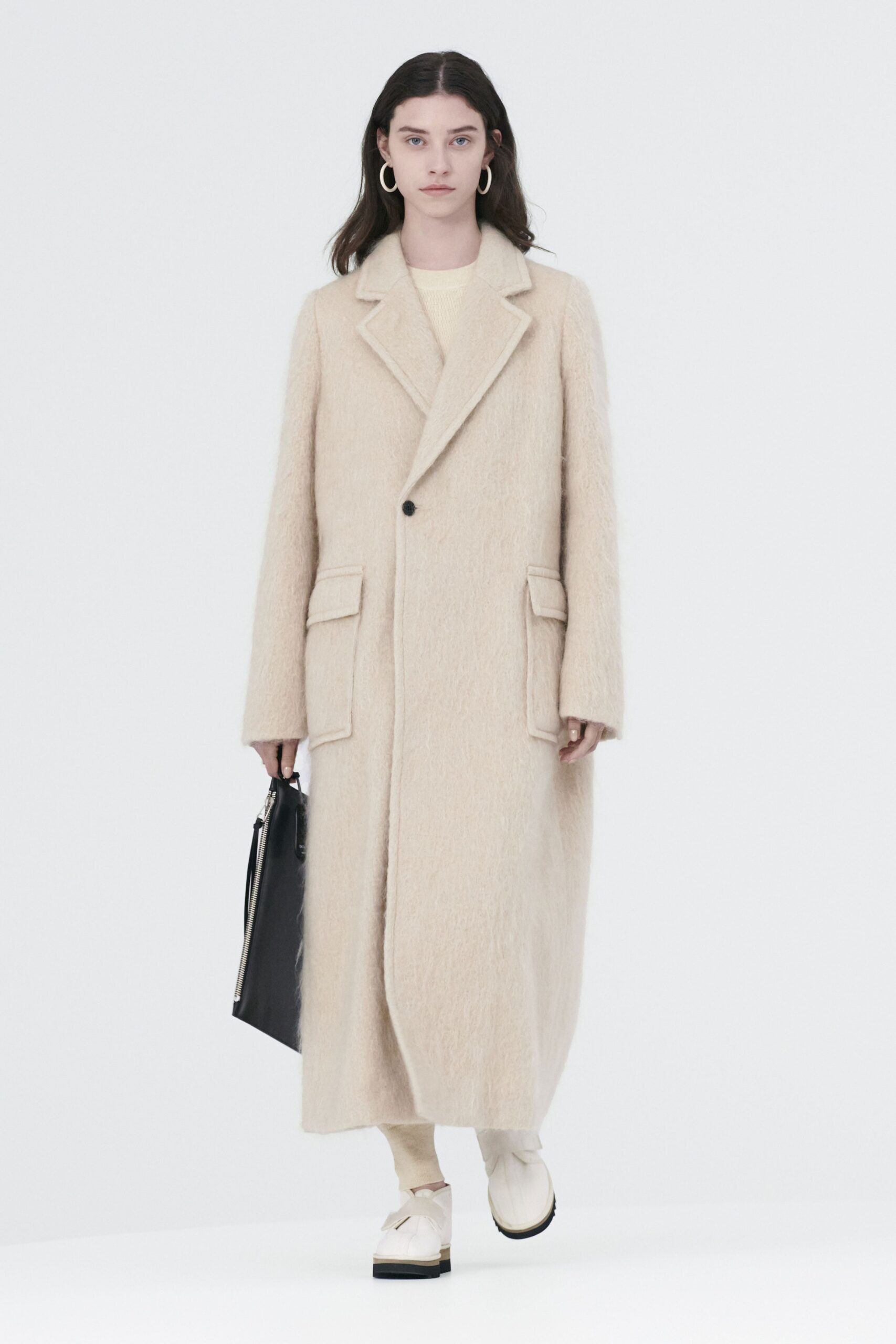 Hyke Tokyo F/W 22 Look 17