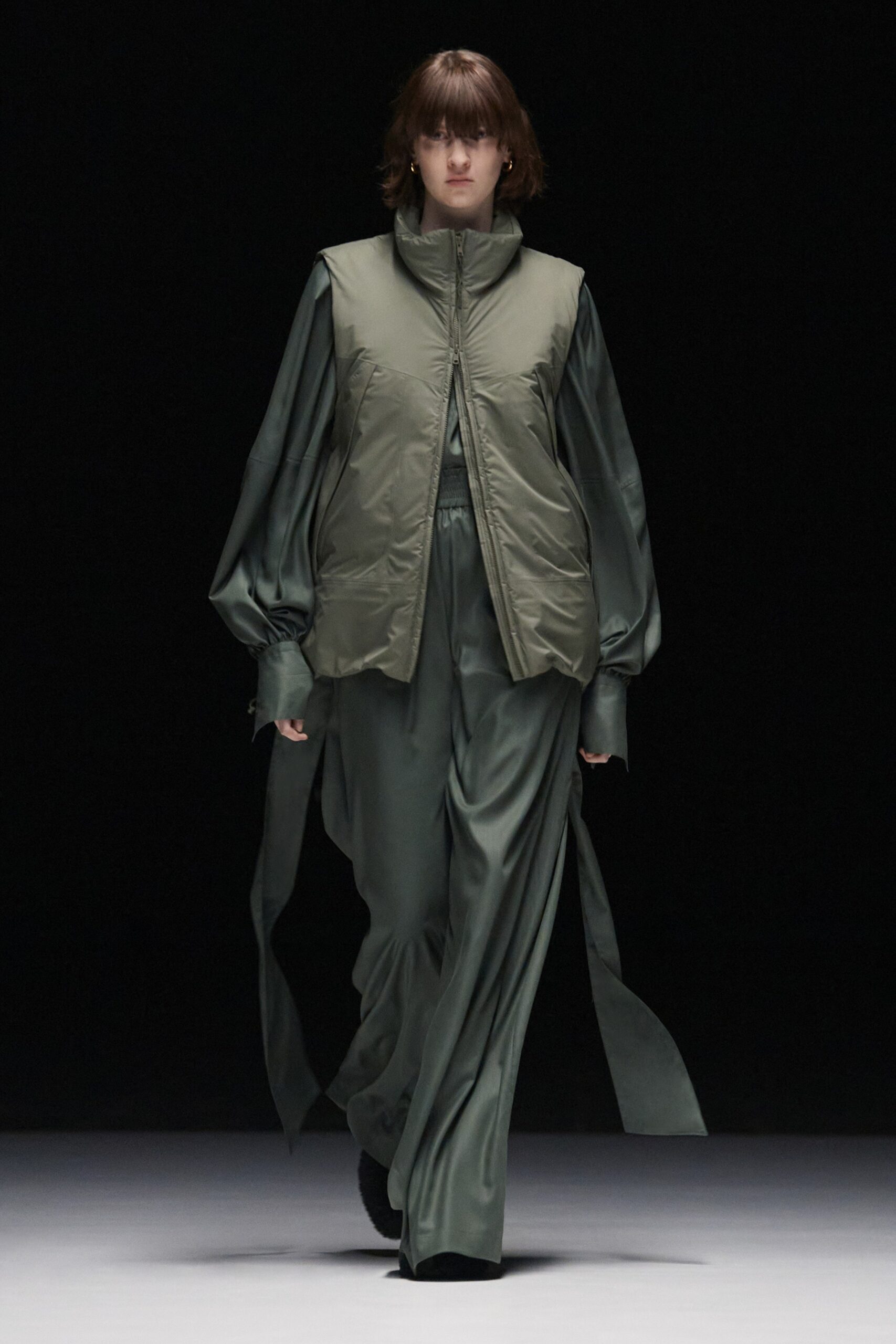 Hyke Tokyo F/W 23 Look 17