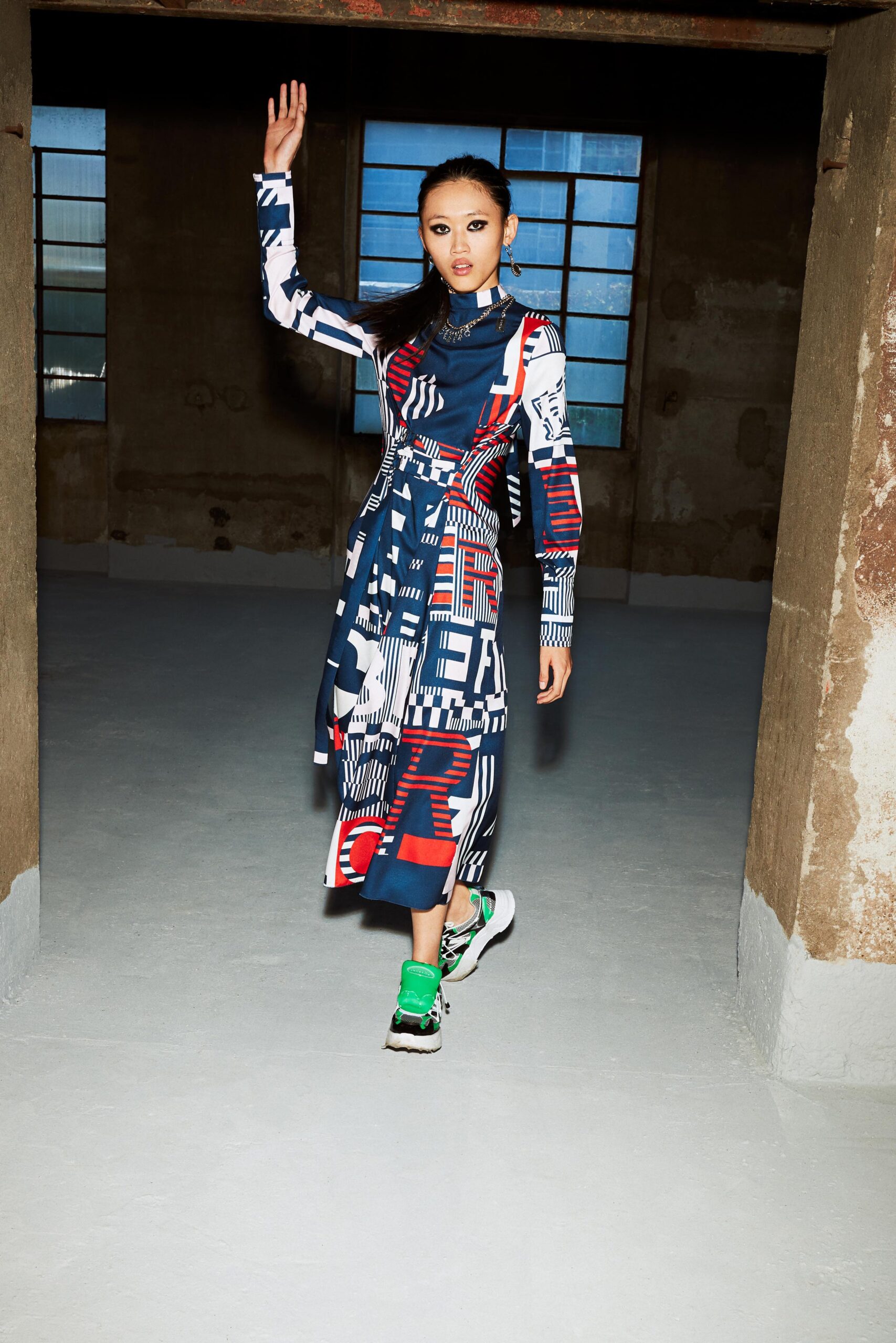 Iceberg Resort 20 Look 17