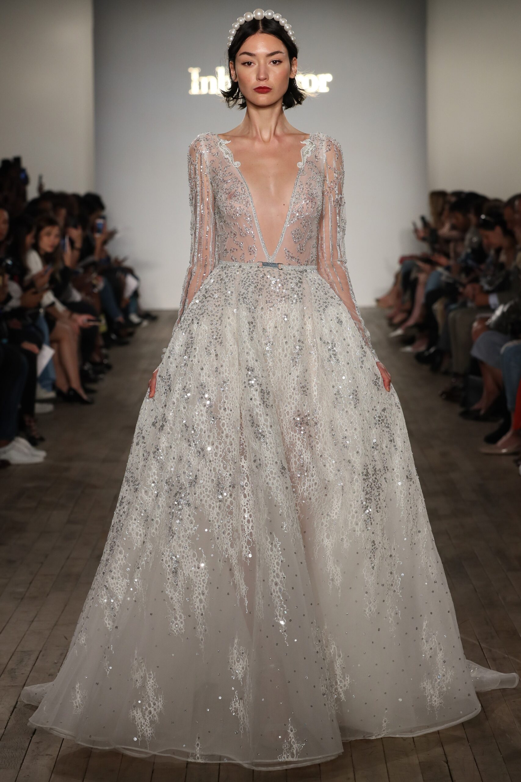 Inbal Dror F/W 19 Bridal Look 17