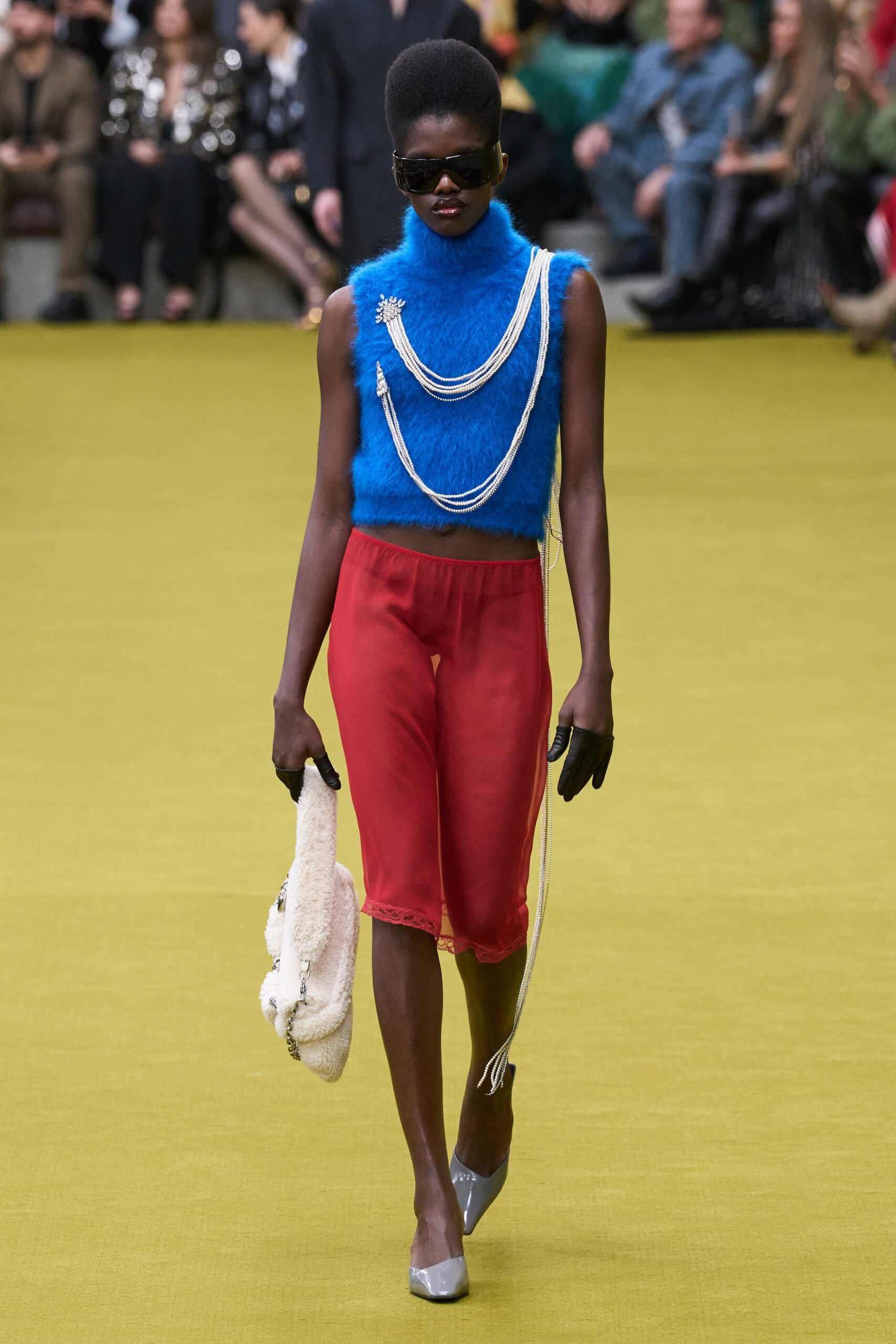 Gucci F/W 23 Look 18