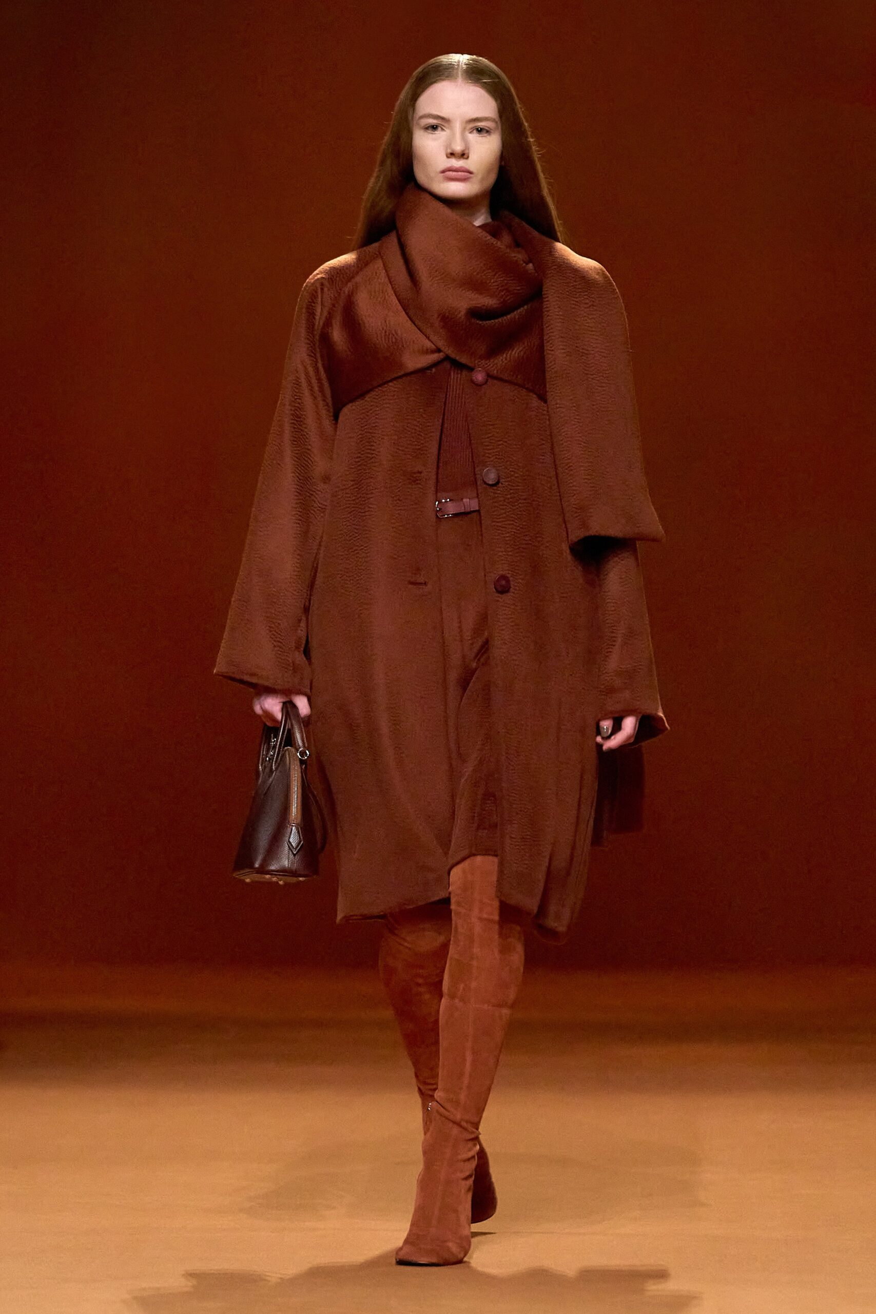 Hermès F/W 23 Look 18