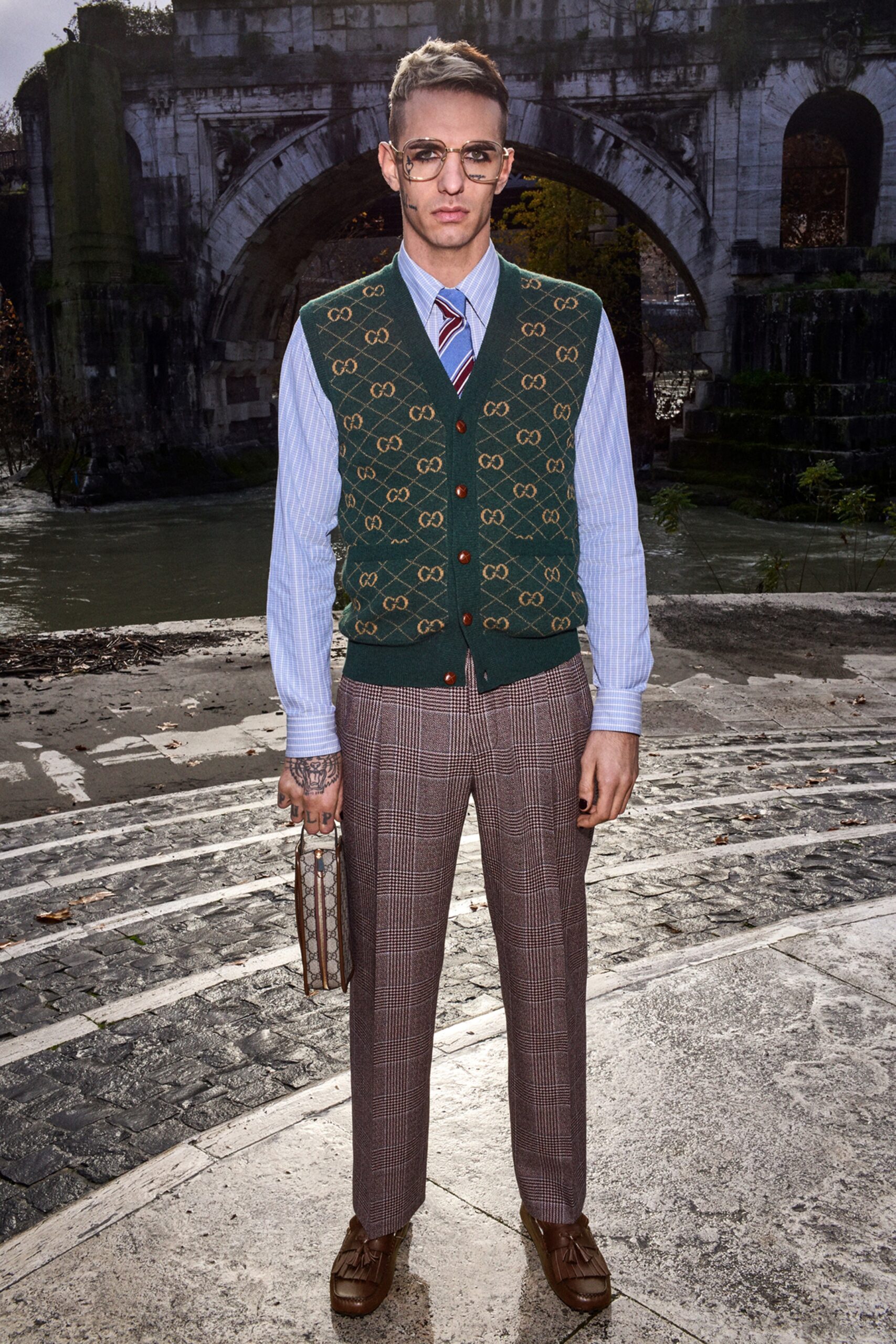 Gucci F/W 20 Look 19