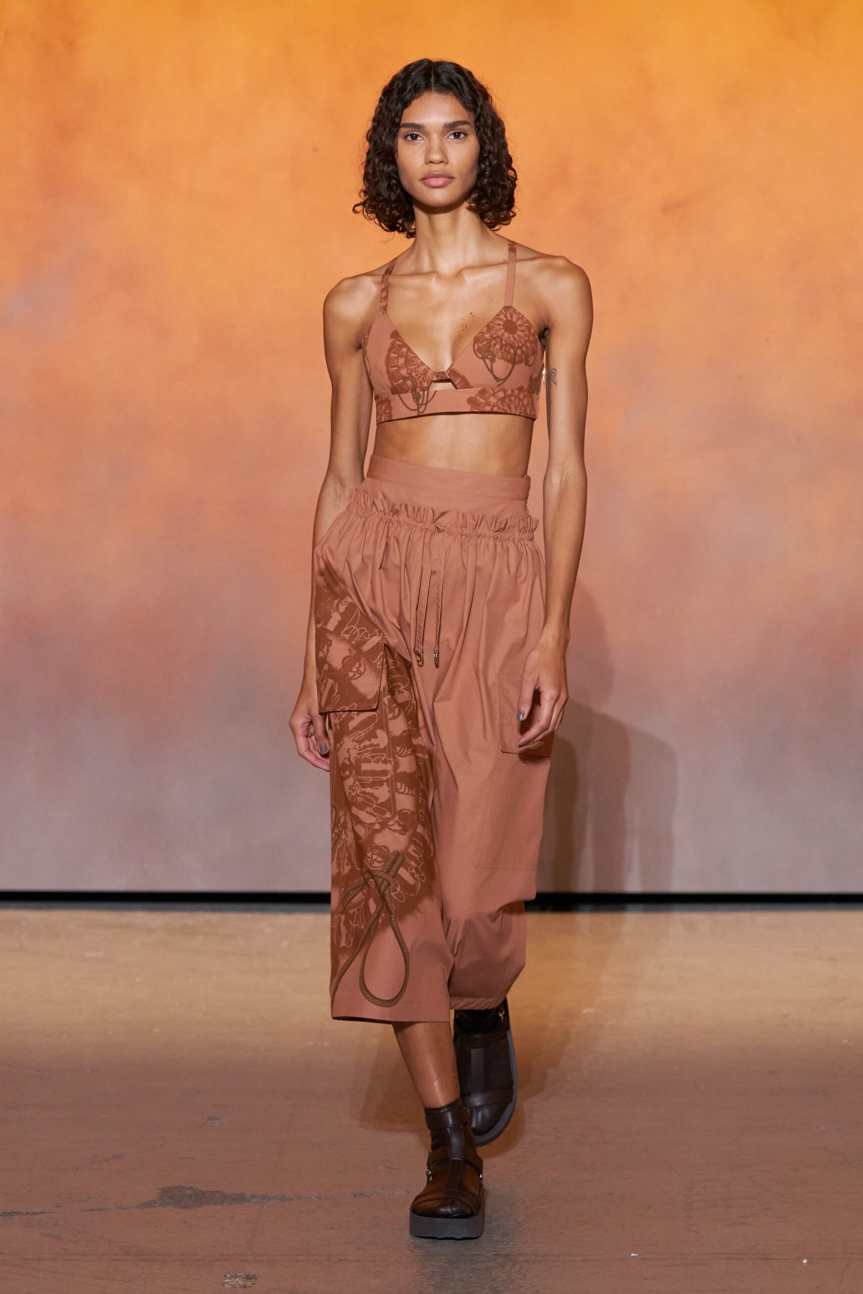 Hermès S/S 22 Look 19