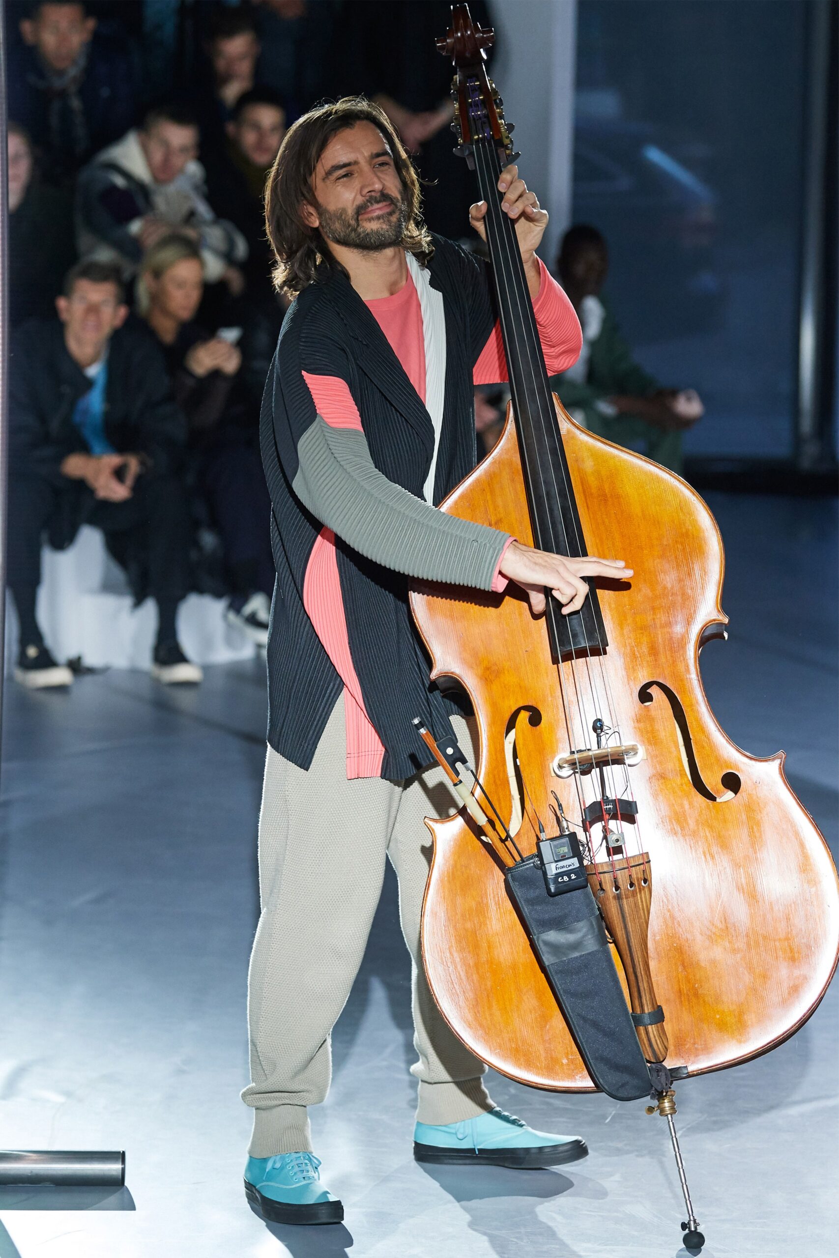 Homme Plissé Issey Miyake F/W 20 Menswear Look 19