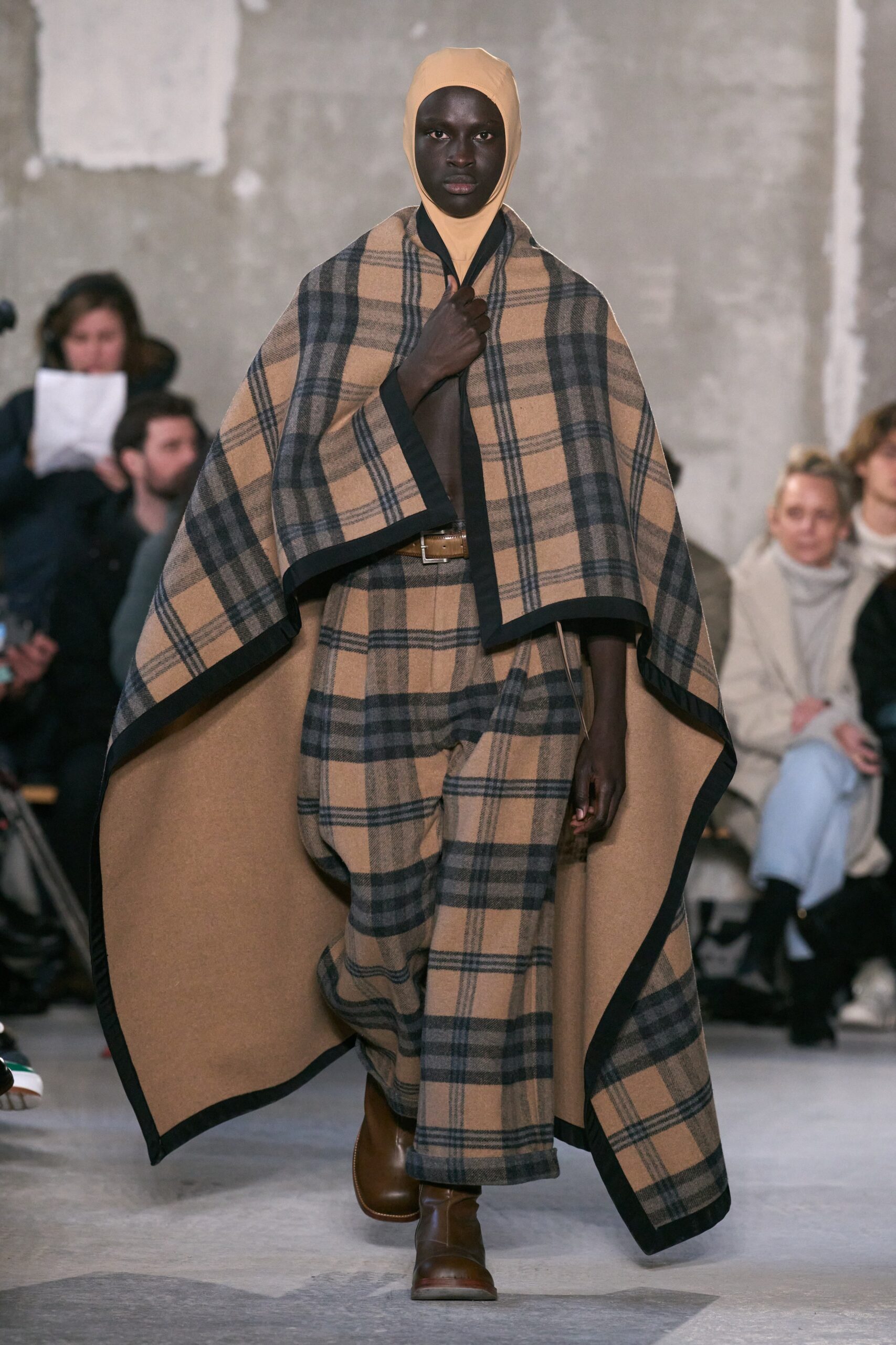 Hed Mayner F/W 23 Menswear Look 19