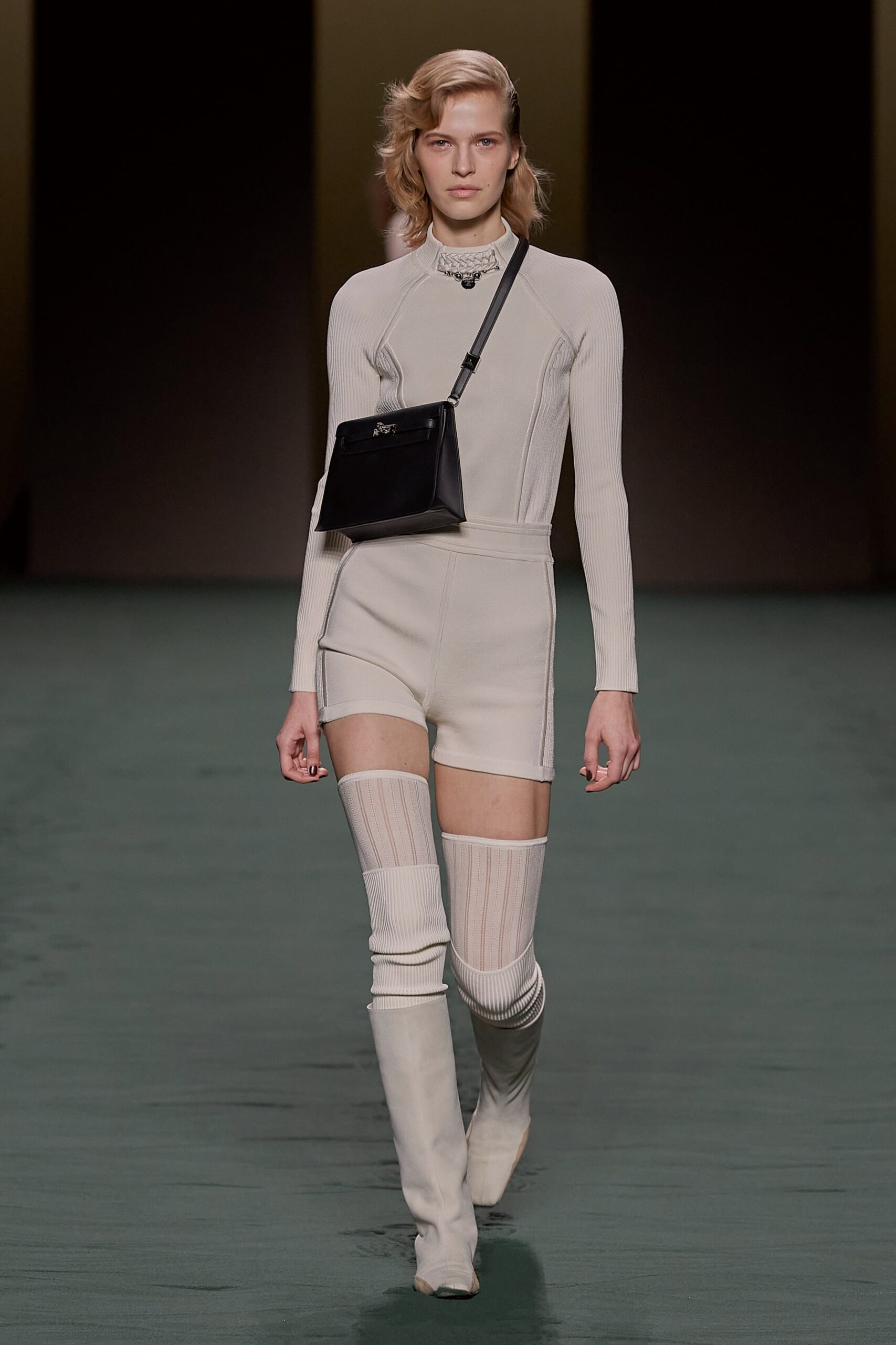 Hermès F/W 22 Look 20