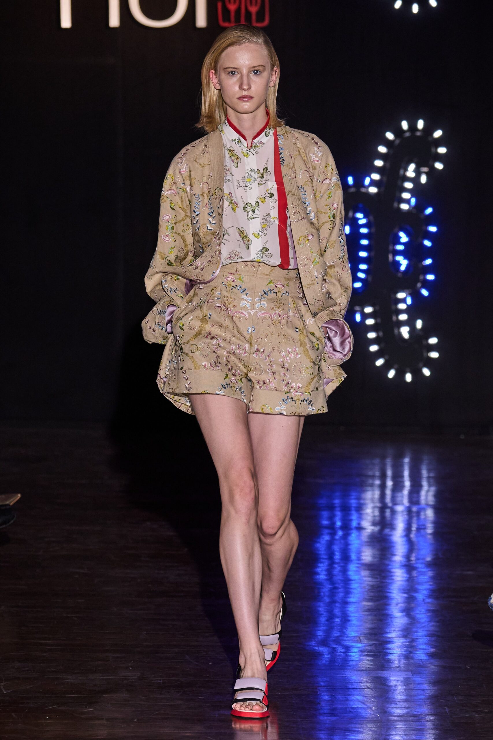 HUI S/S 23 Look 20