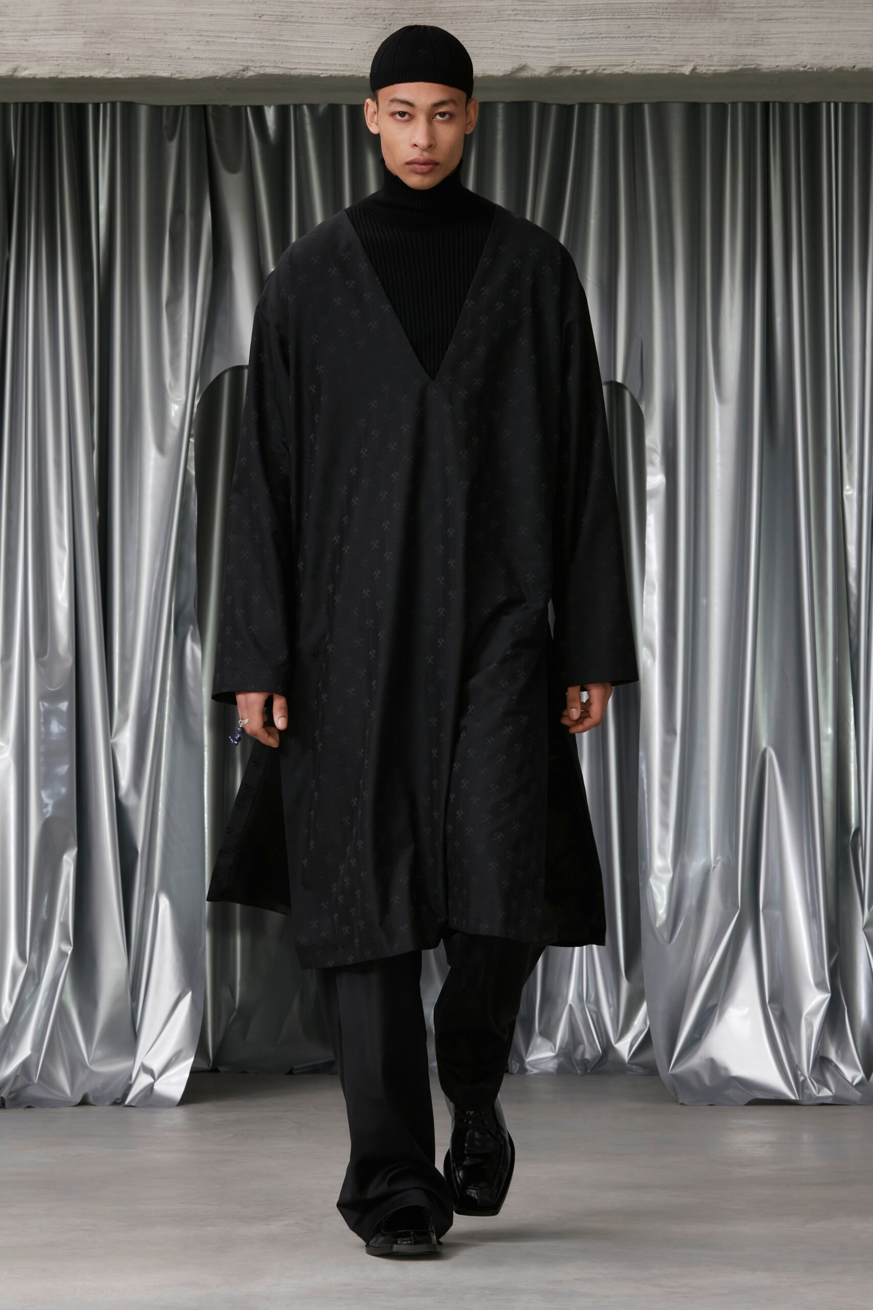 GmbH F/W 22 Menswear Look 21