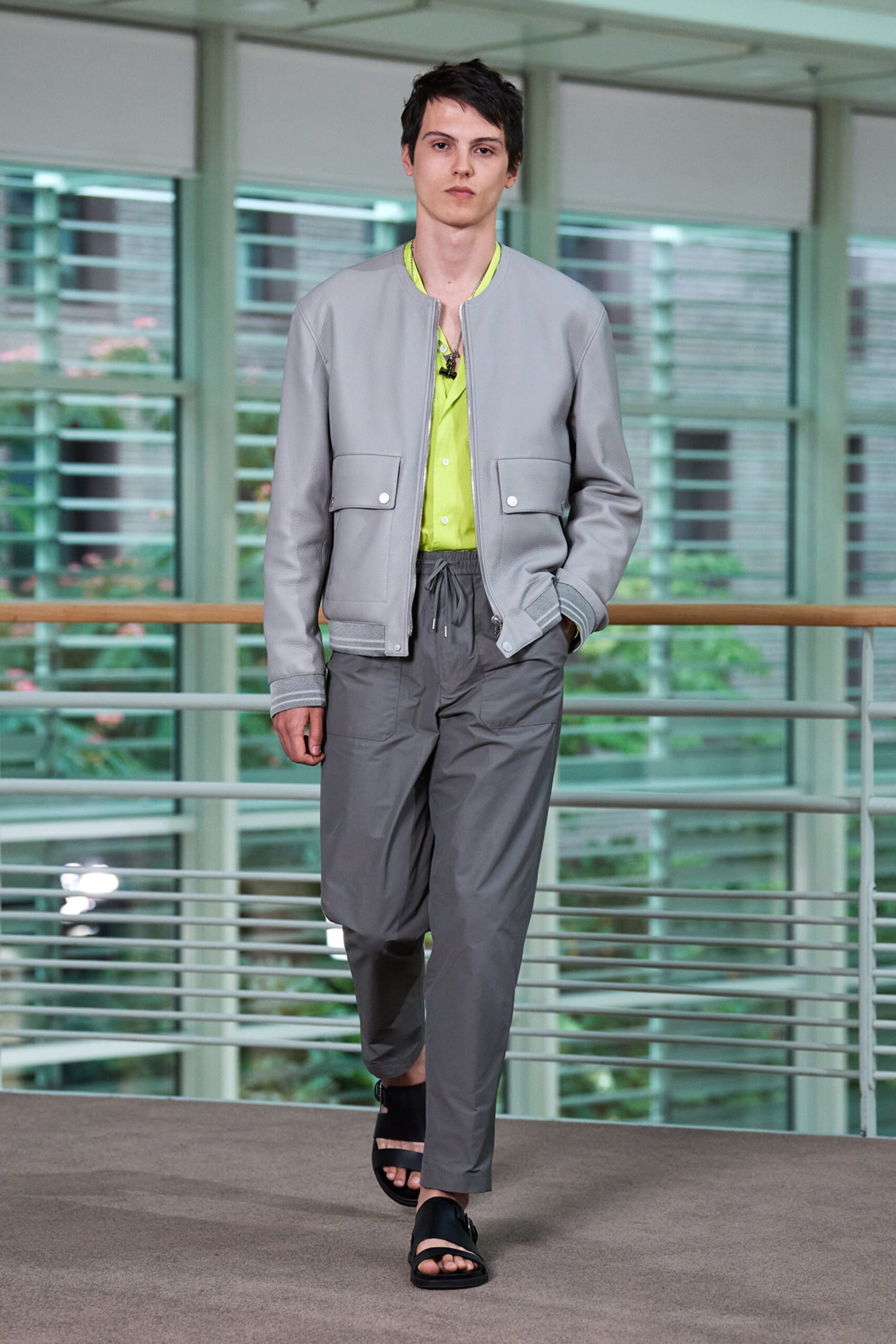 Hermès S/S 21 Menswear Look 22