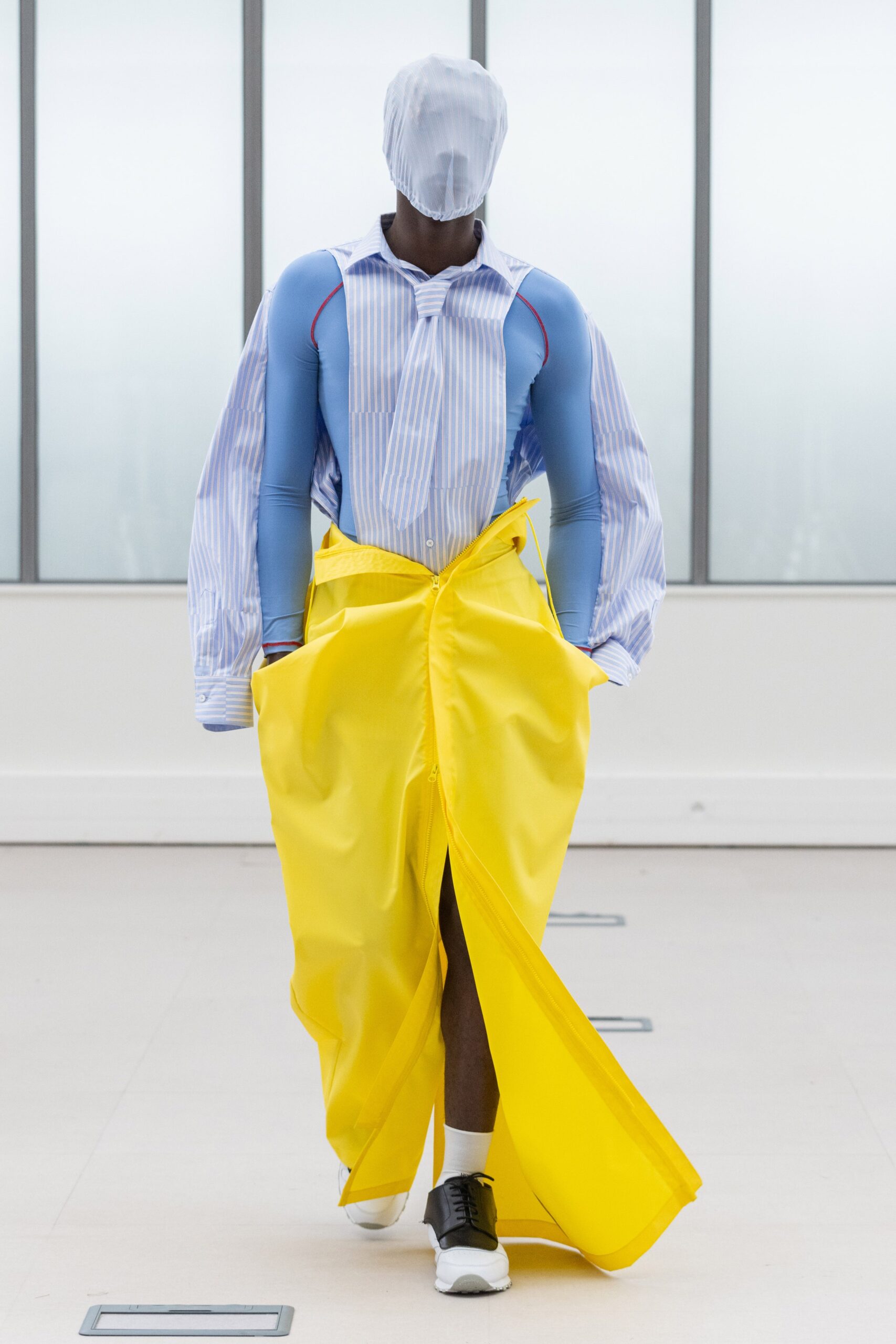 Institut Français de la Mode F/W 22 Look 22
