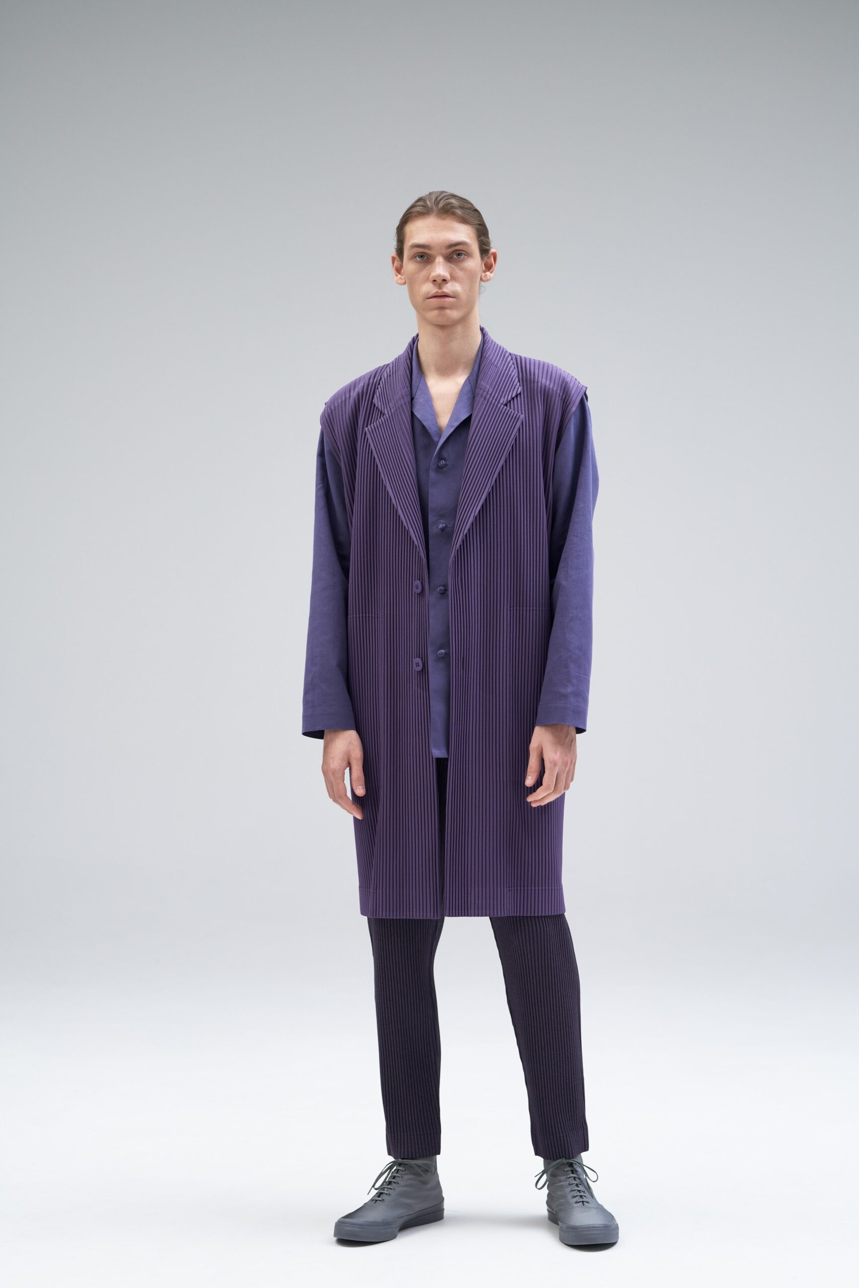Homme Plissé Issey Miyake F/W 21 Menswear Look 23