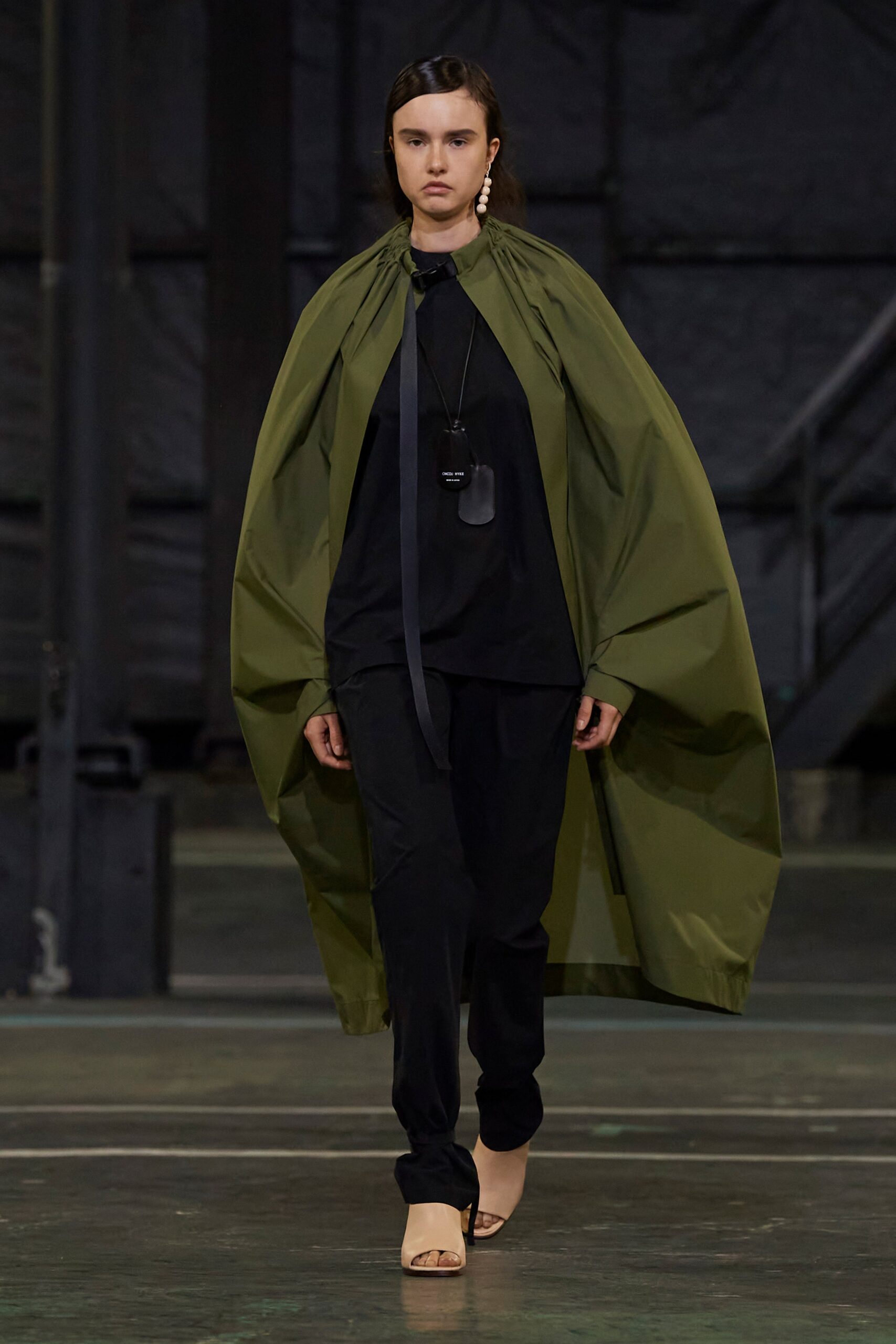 Hyke Tokyo S/S 21 Look 23