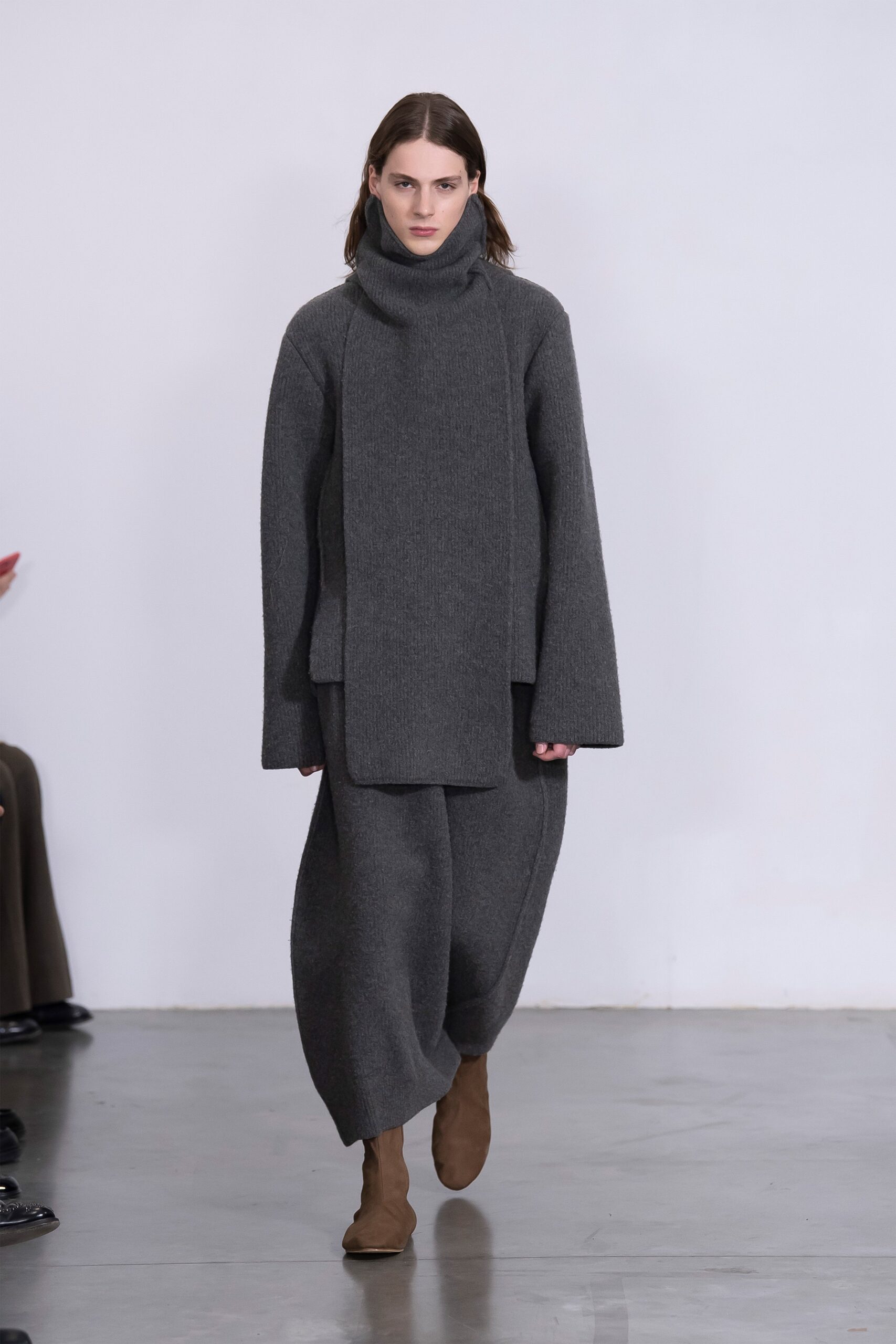 Hed Mayner F/W 20 Menswear Look 24