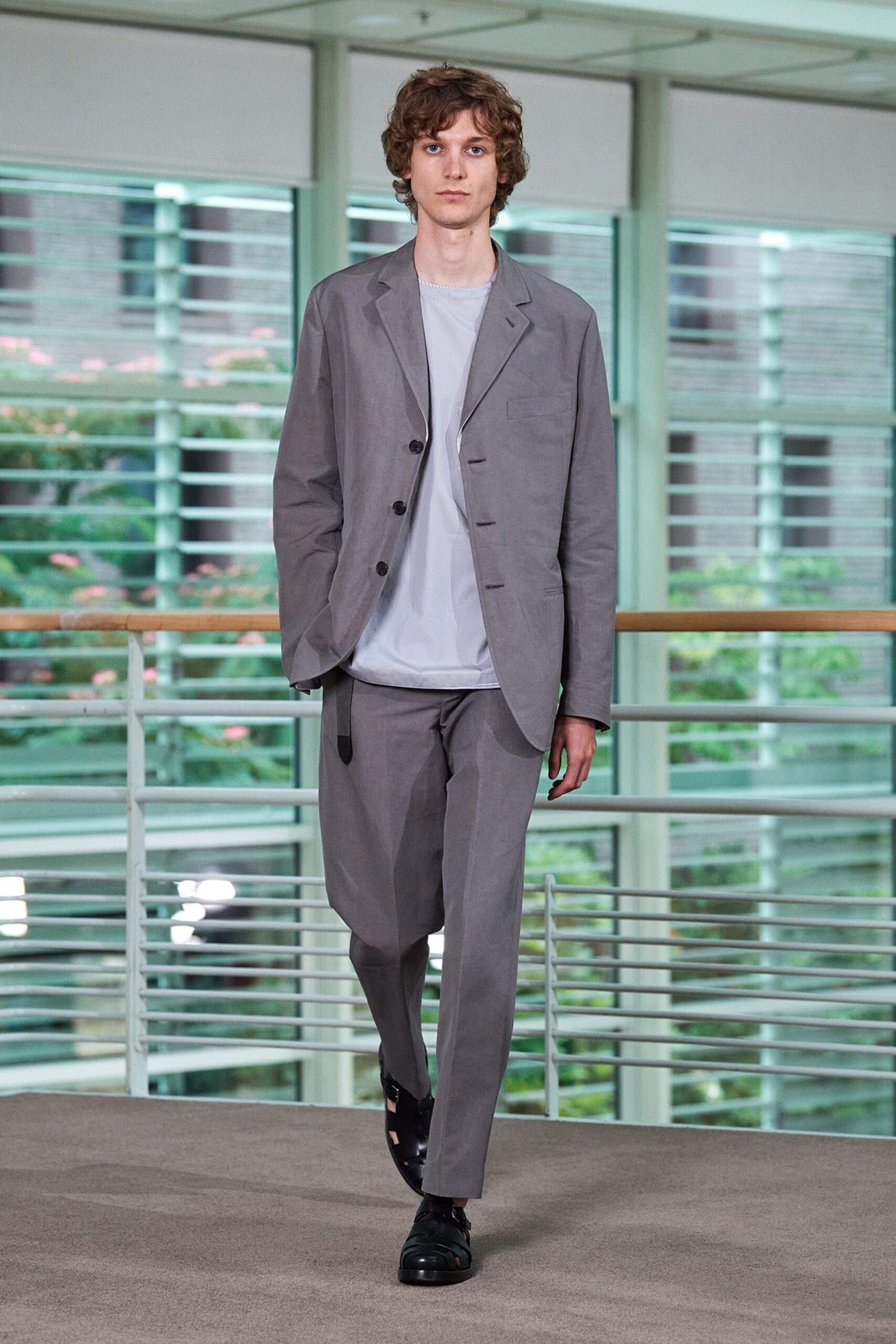 Hermès S/S 21 Menswear Look 24