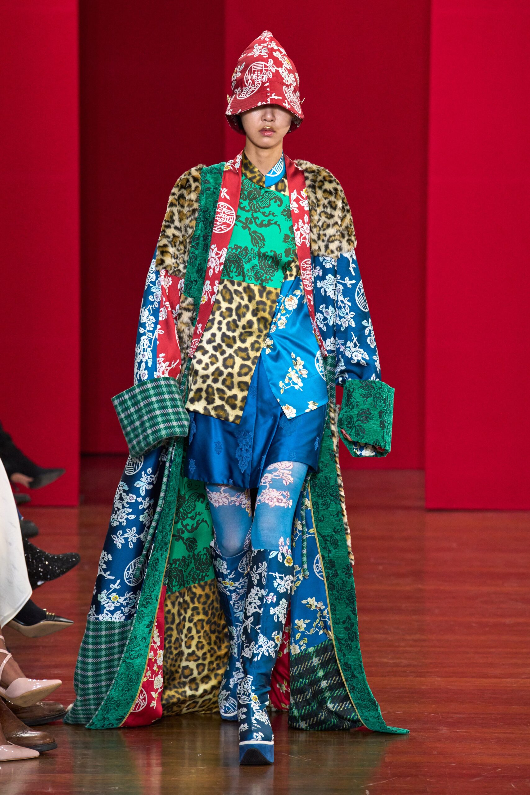 HUI F/W 23 Look 24
