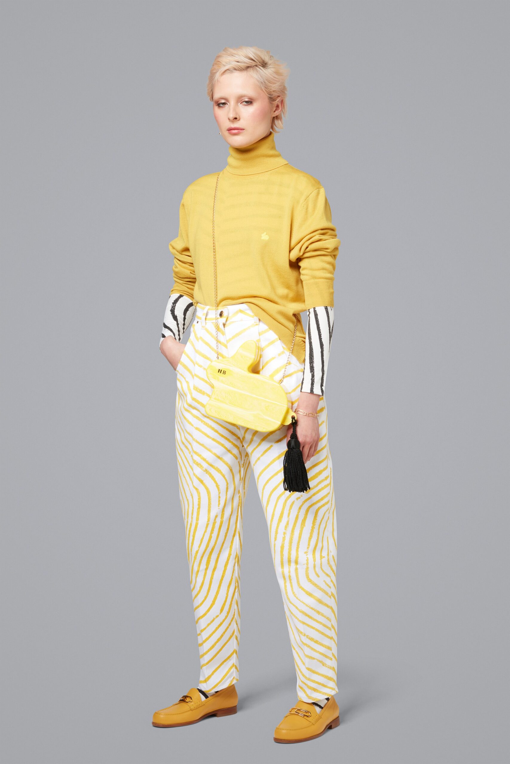 Hillier Bartley Resort 22 Look 23