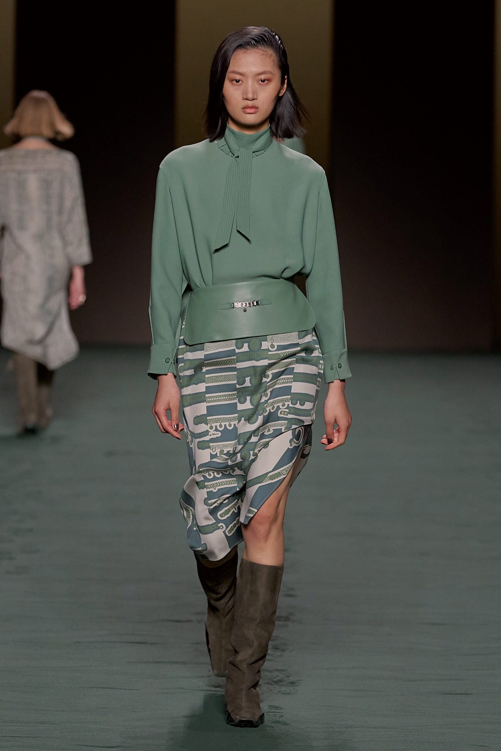 Hermès F/W 22 Look 25