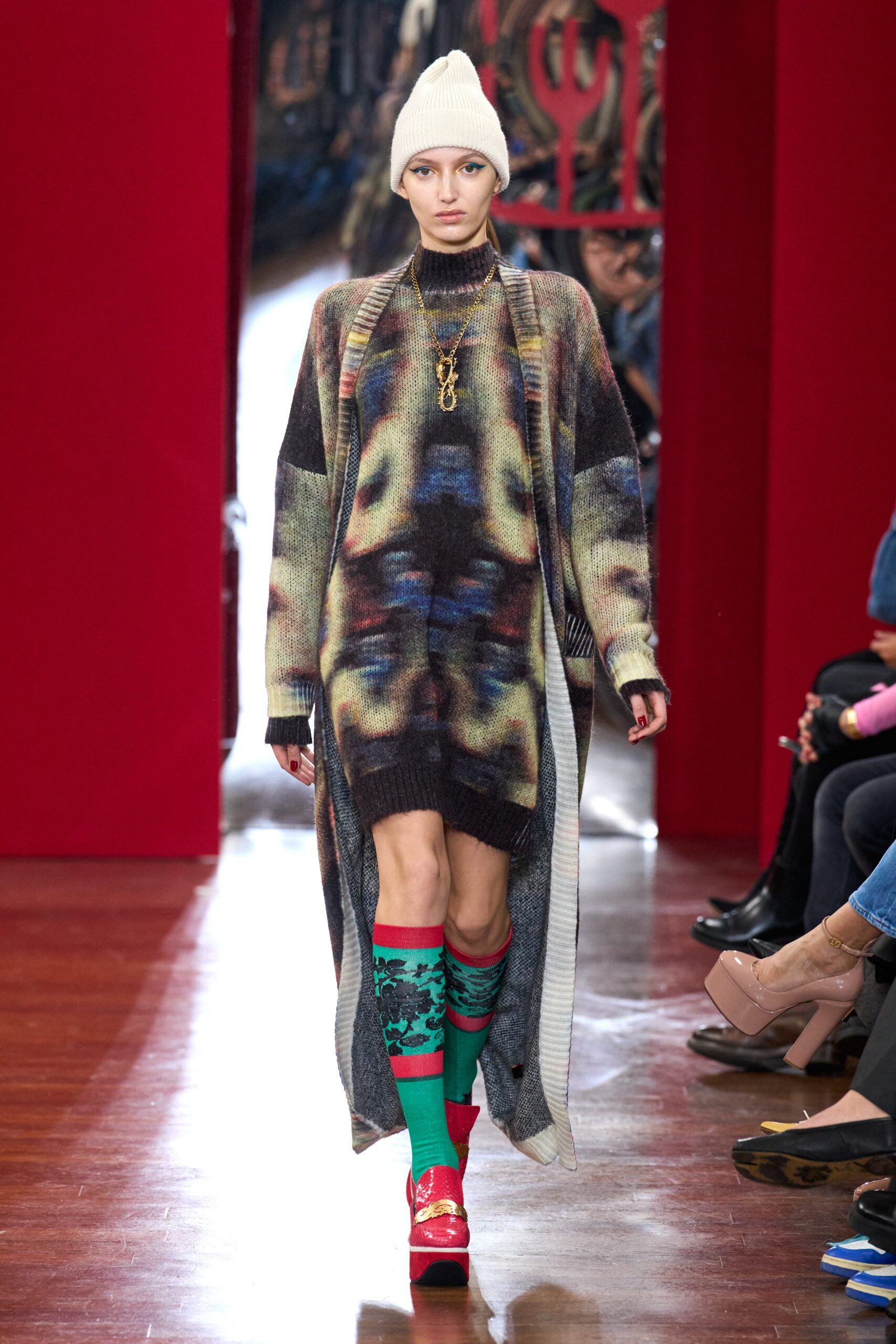 HUI F/W 23 Look 25