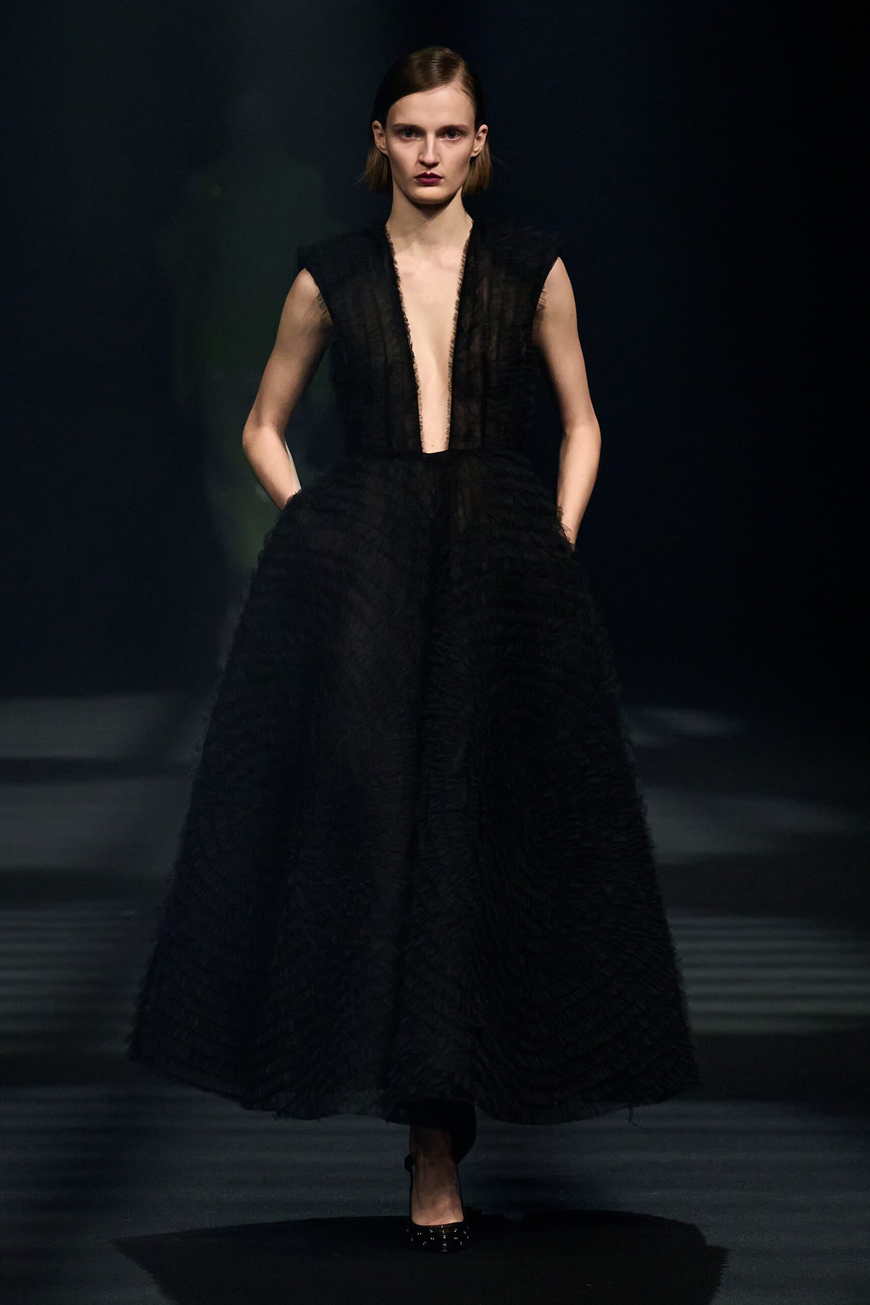 Huishan Zhang F/W 23 Look 25