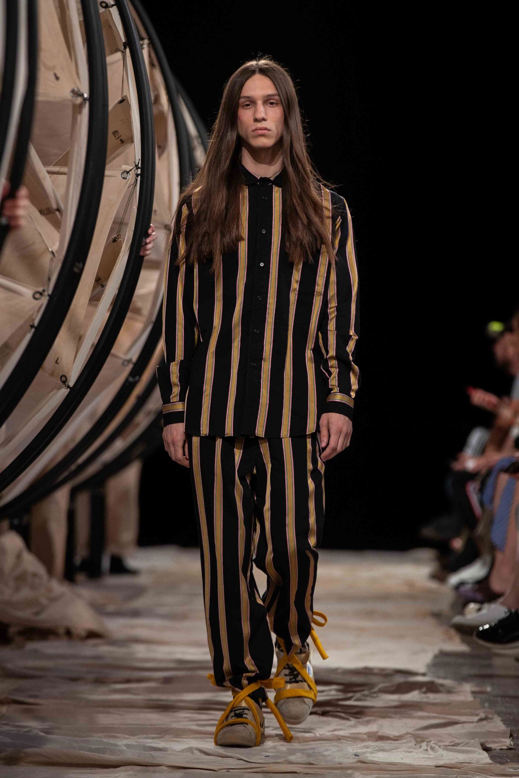 Henrik Vibskov Copenhagen S/S 19 Look 26