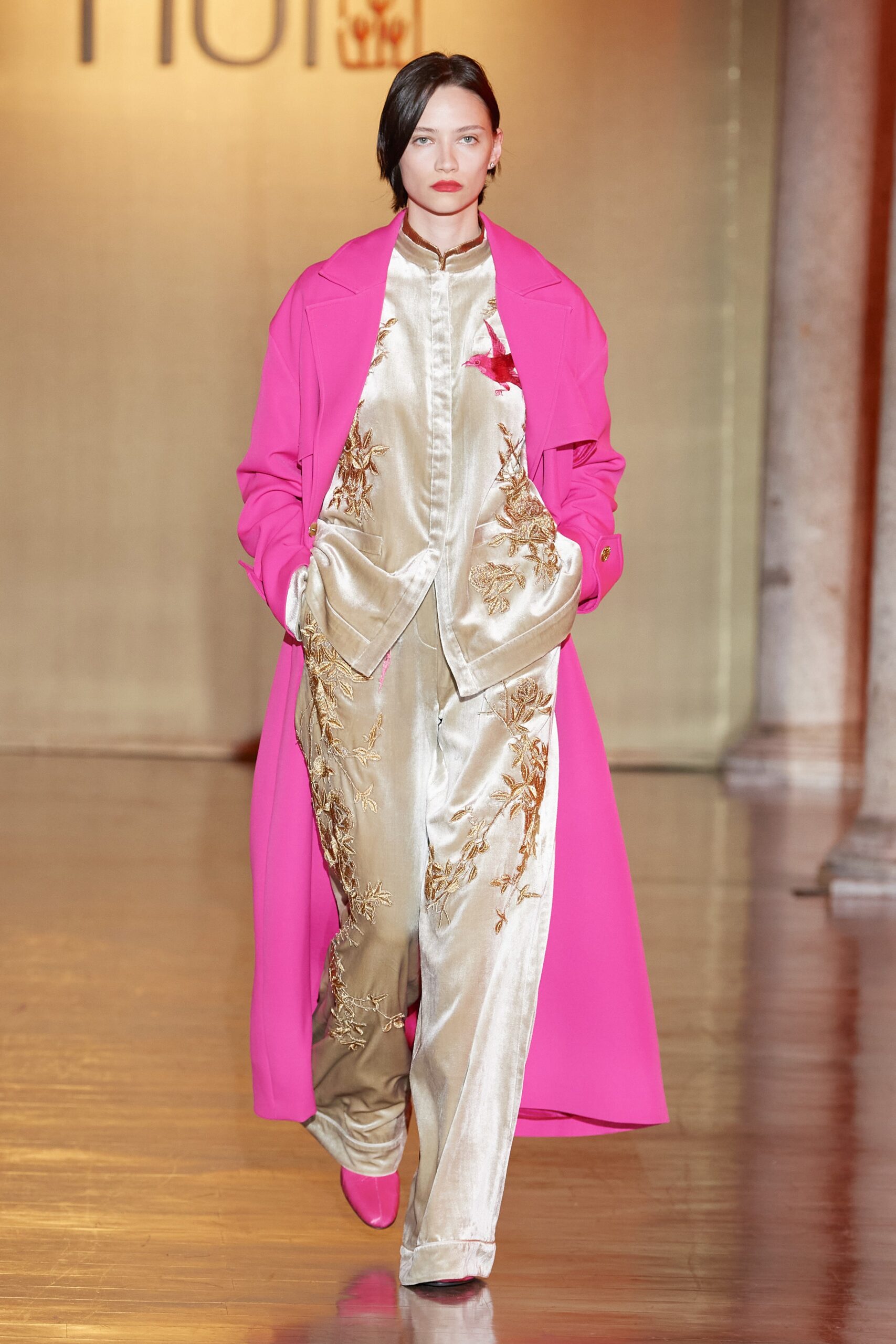HUI F/W 22 Look 26
