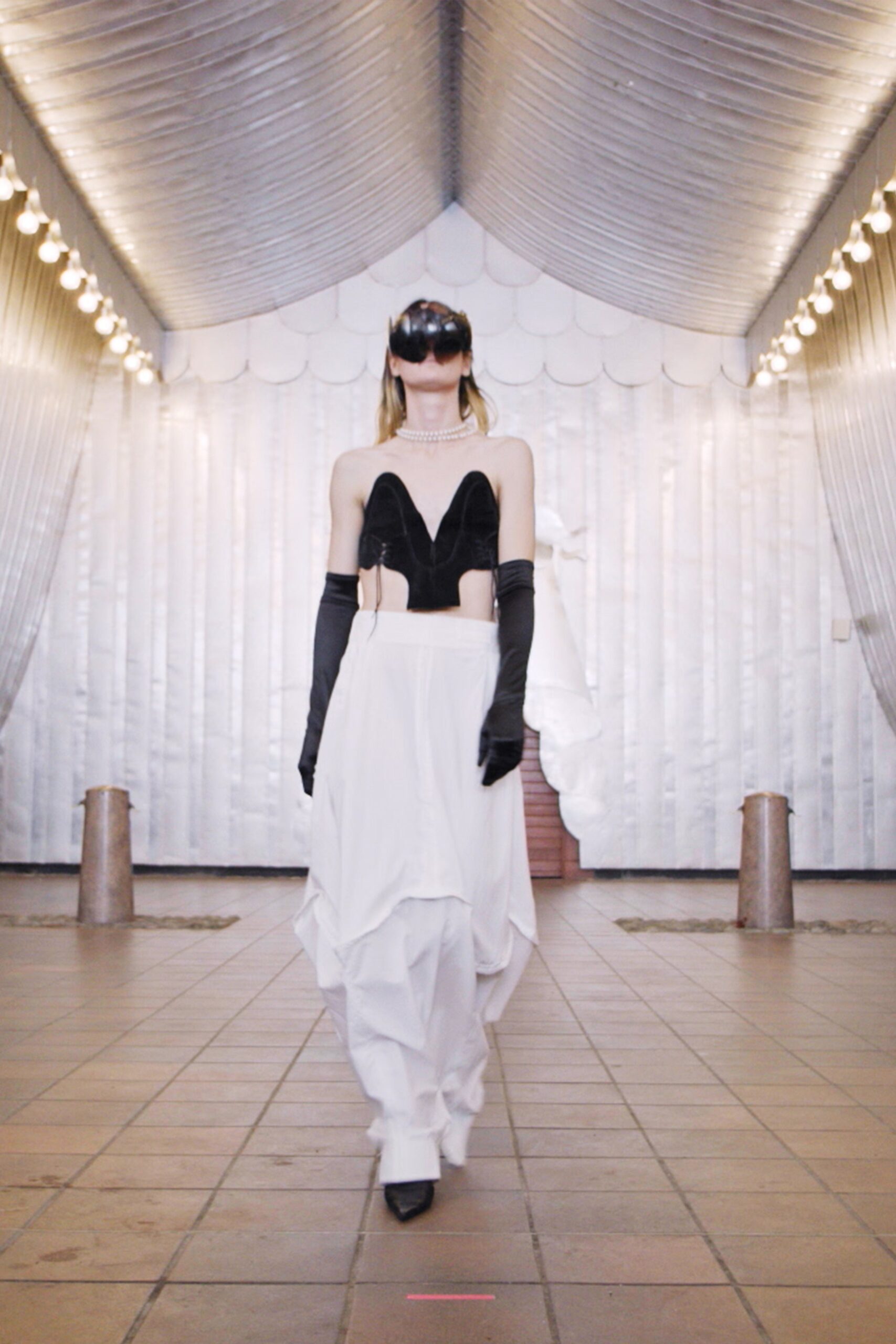 Hodakova S/S 22 Look 26