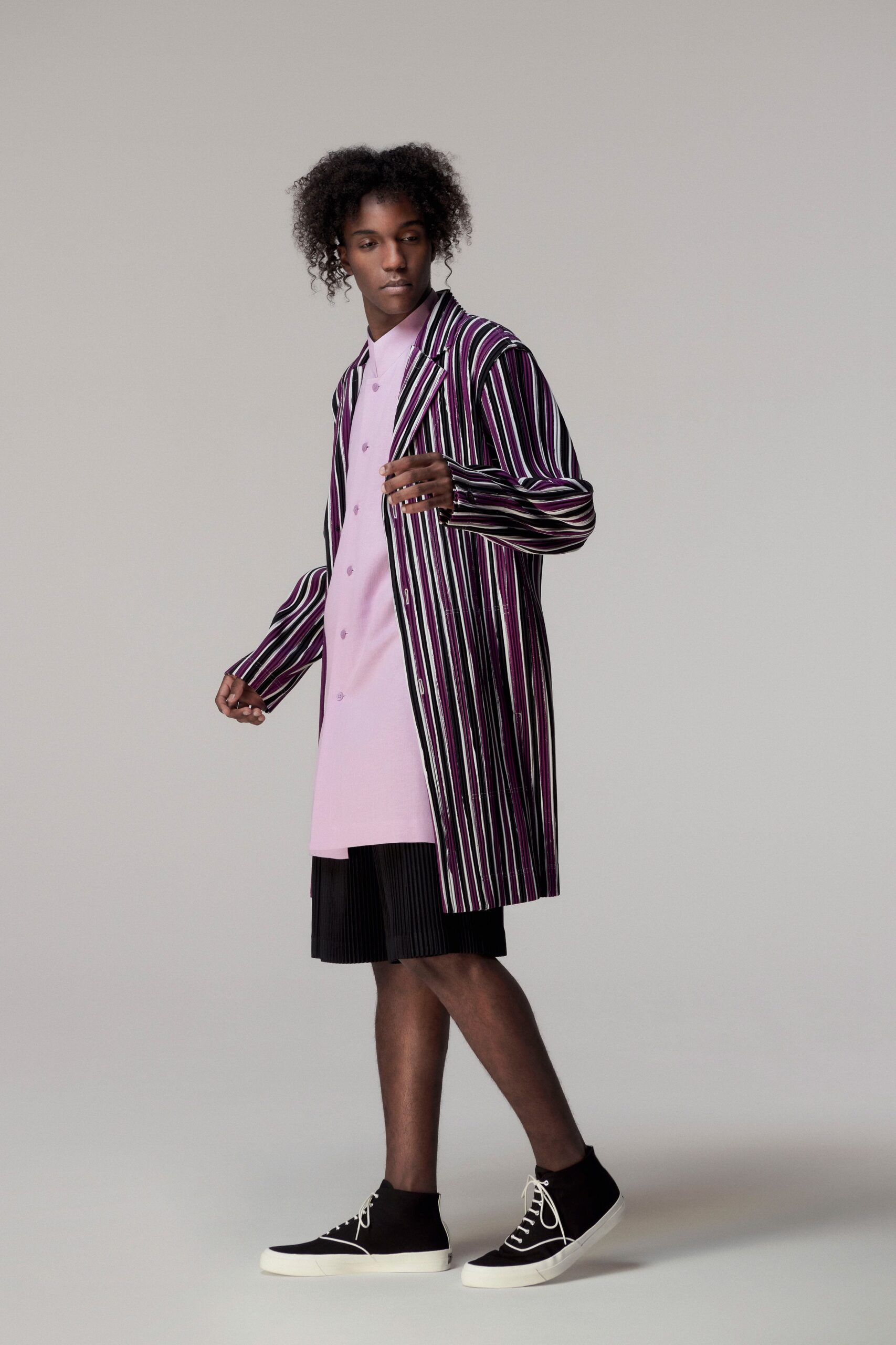 Homme Plissé Issey Miyake S/S 21 Menswear Look 26