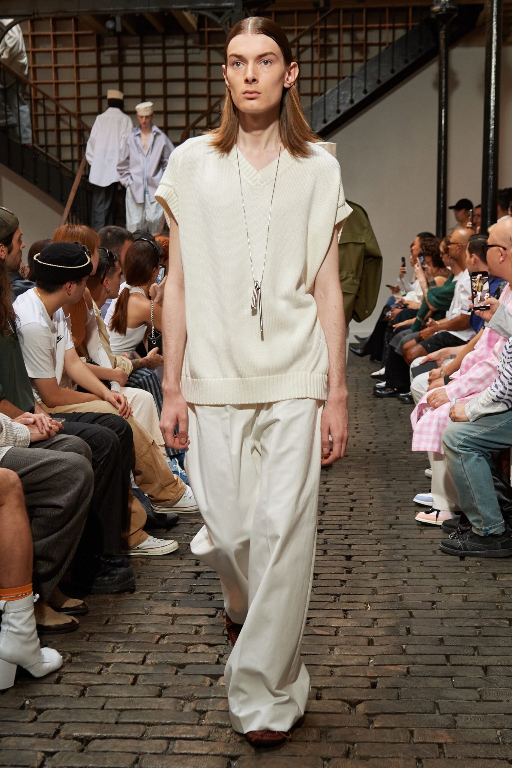 Hed Mayner S/S 24 Menswear Look 26