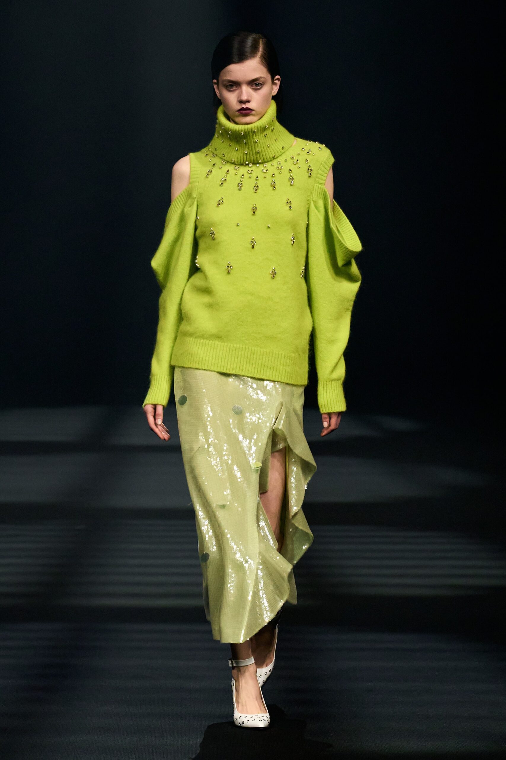 Huishan Zhang F/W 23 Look 26