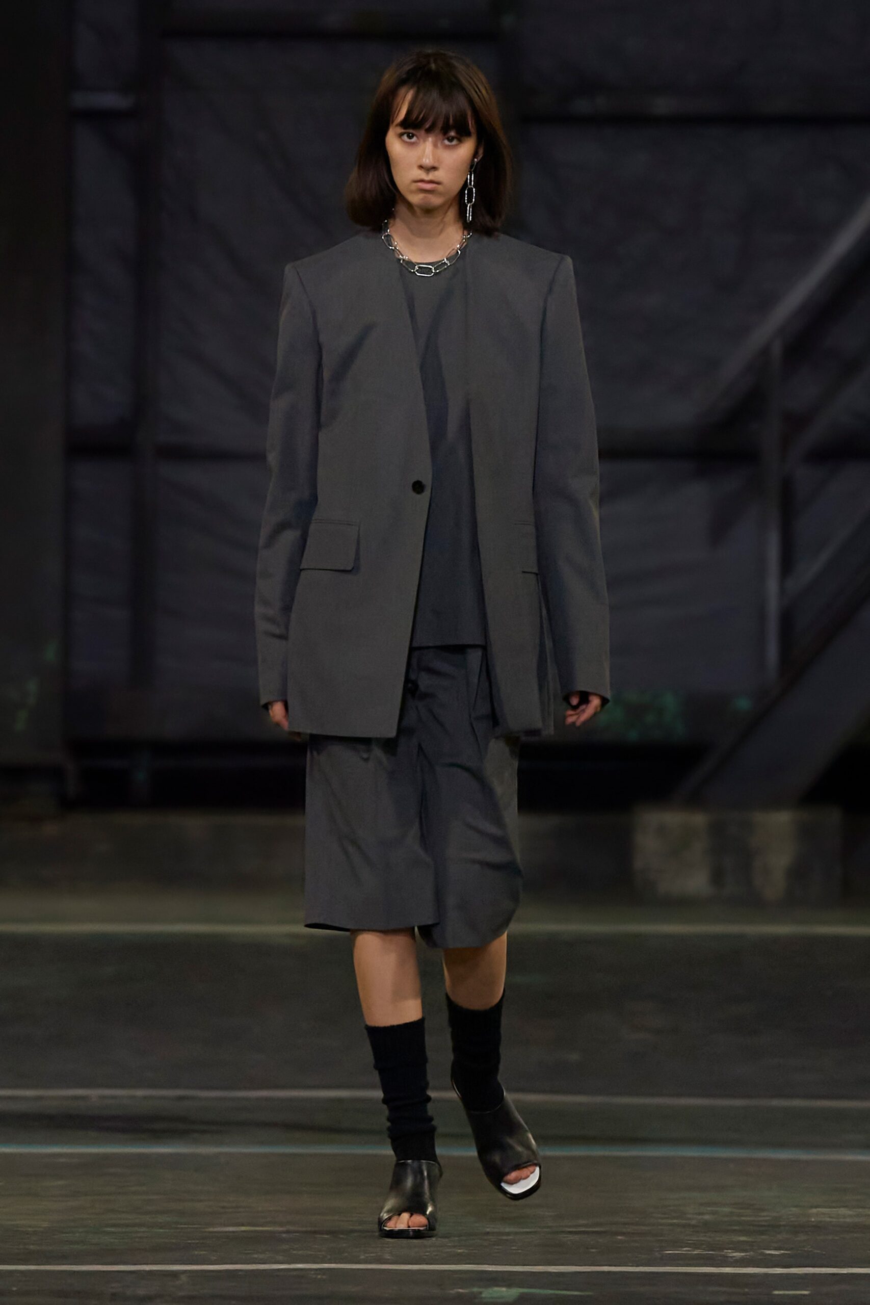 Hyke Tokyo S/S 21 Look 27