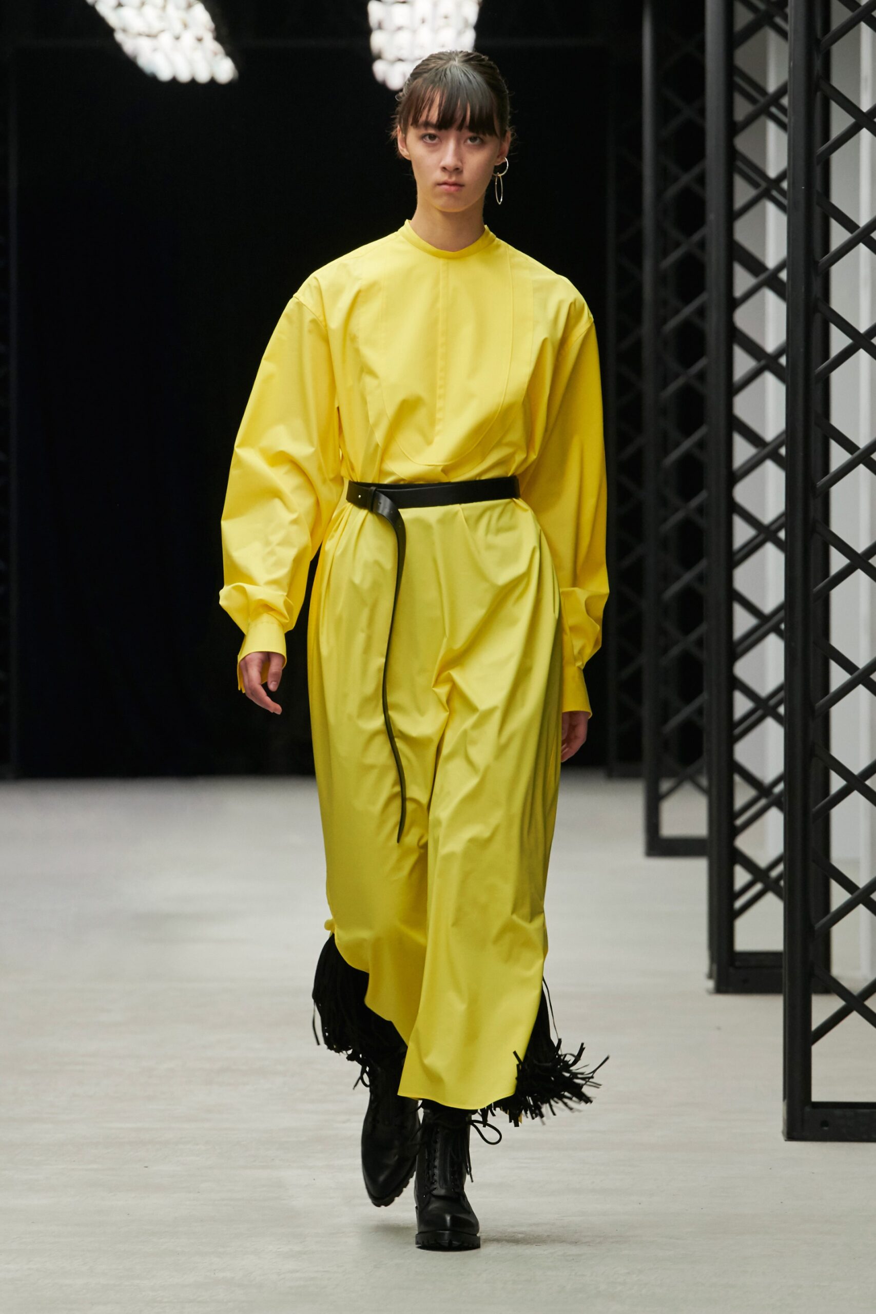 Hyke Tokyo F/W 20 Look 27