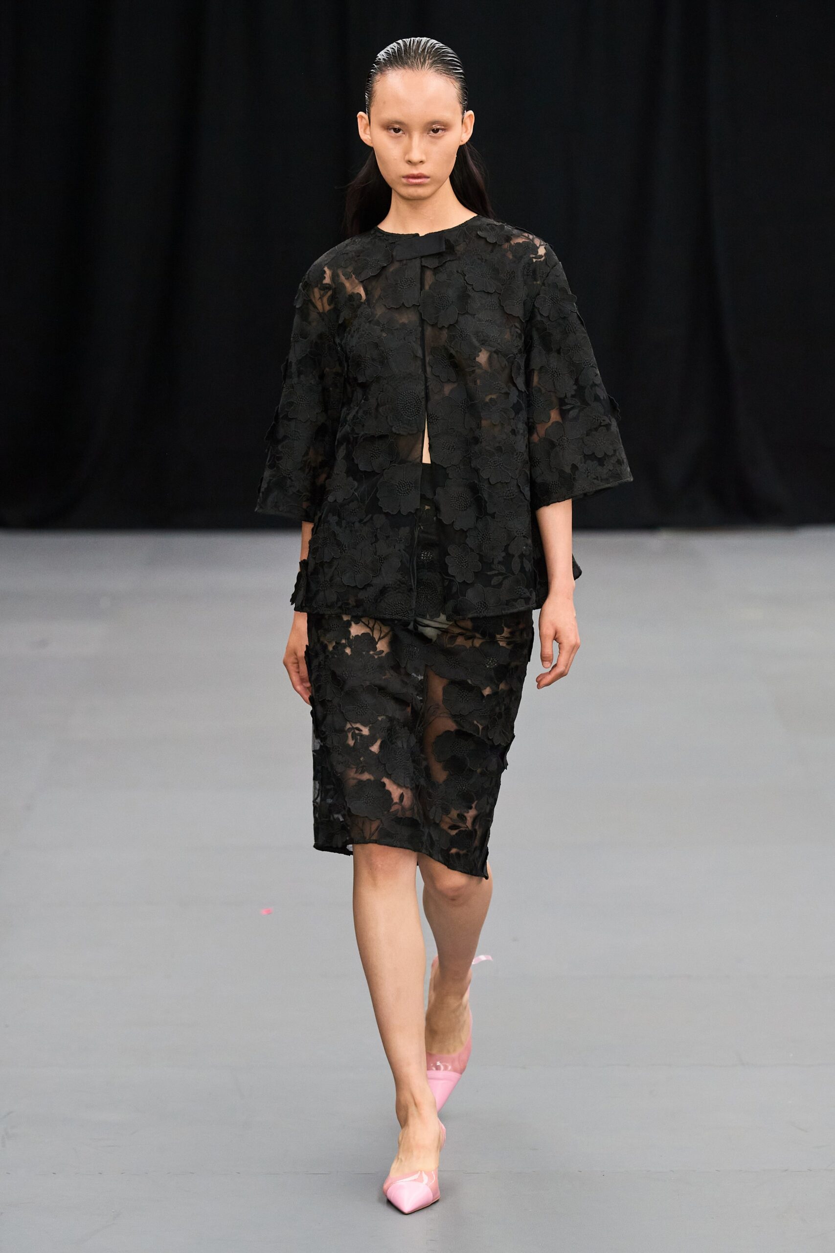 Huishan Zhang S/S 23 Look 27