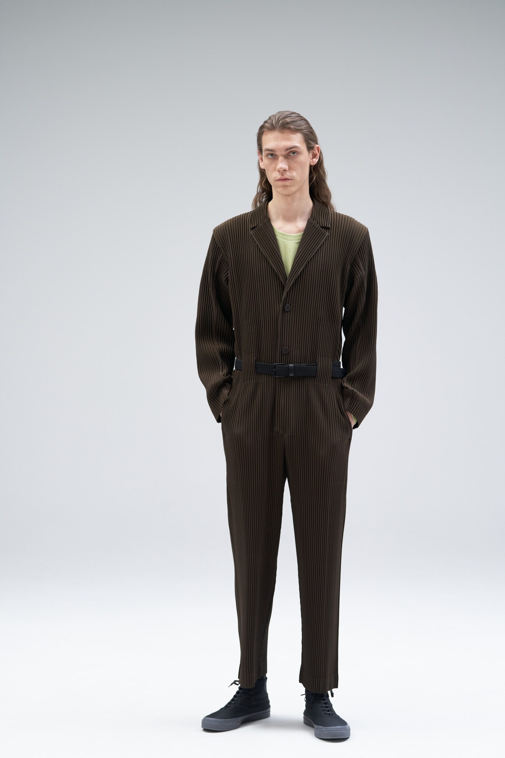 Homme Plissé Issey Miyake F/W 21 Menswear Look 28