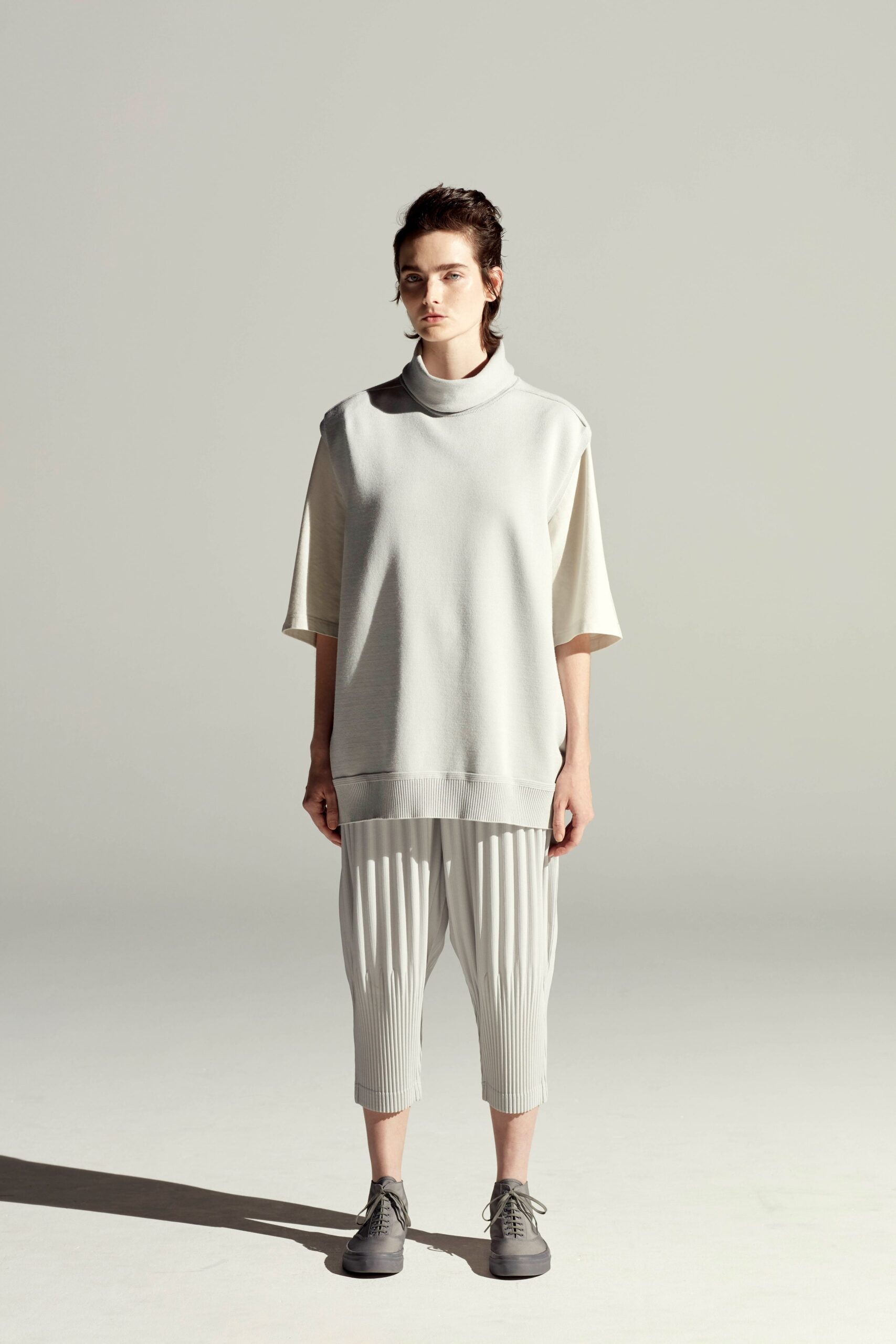 Homme Plissé Issey Miyake S/S 22 Menswear Look 28