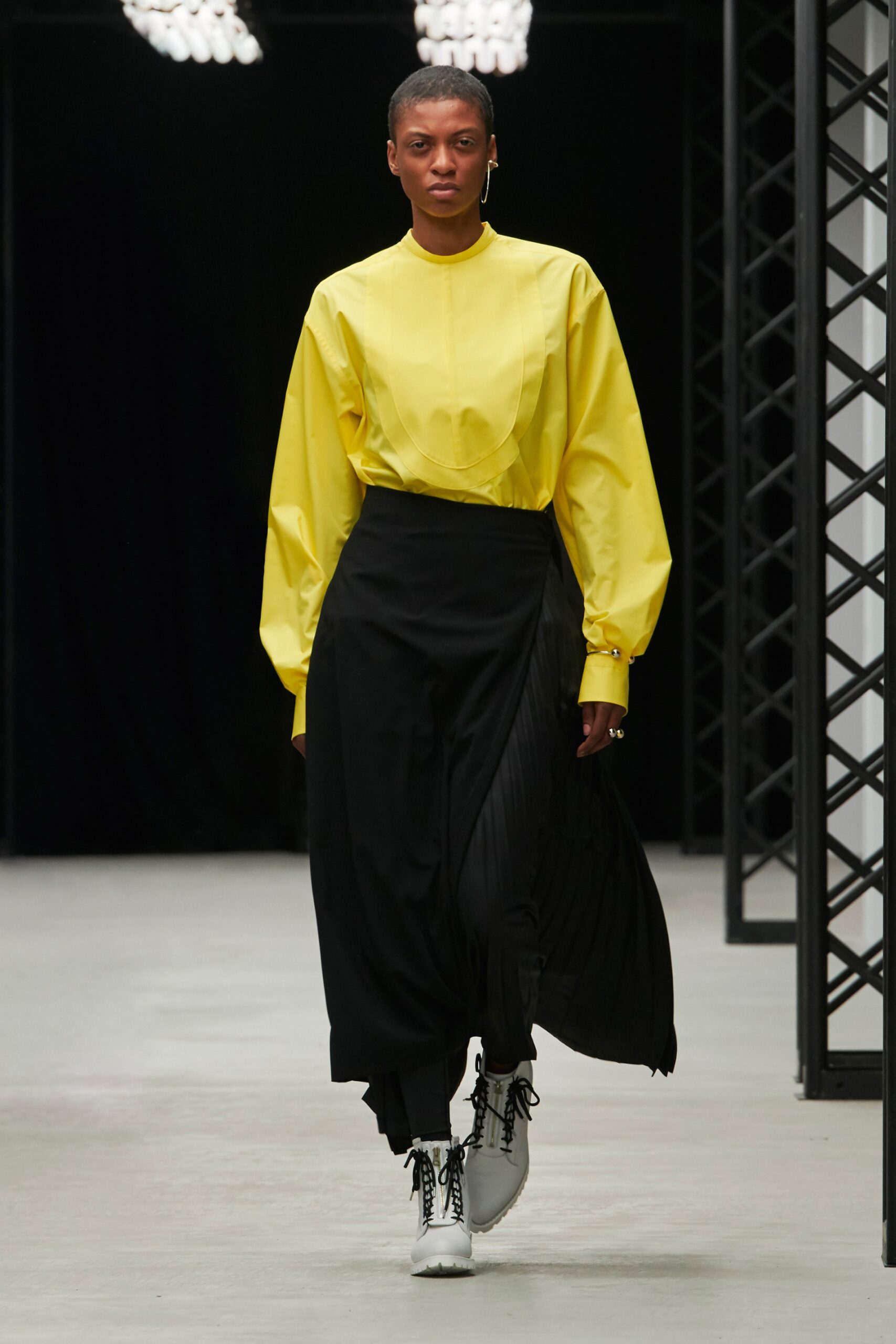 Hyke Tokyo F/W 20 Look 28