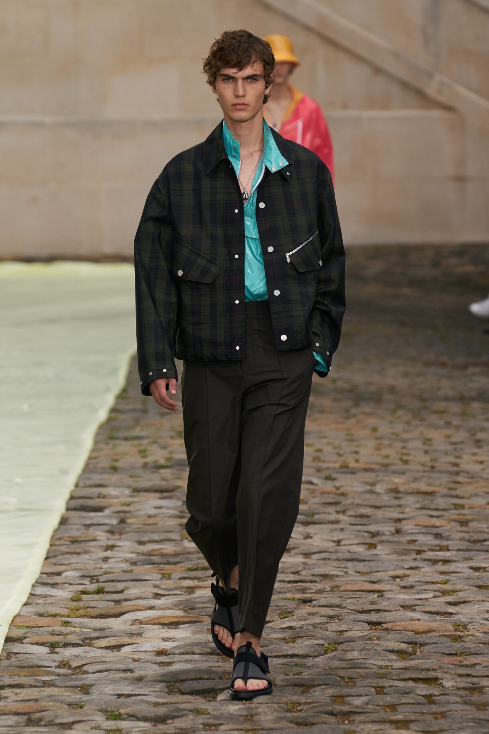 Hermès S/S 23 Menswear Look 28