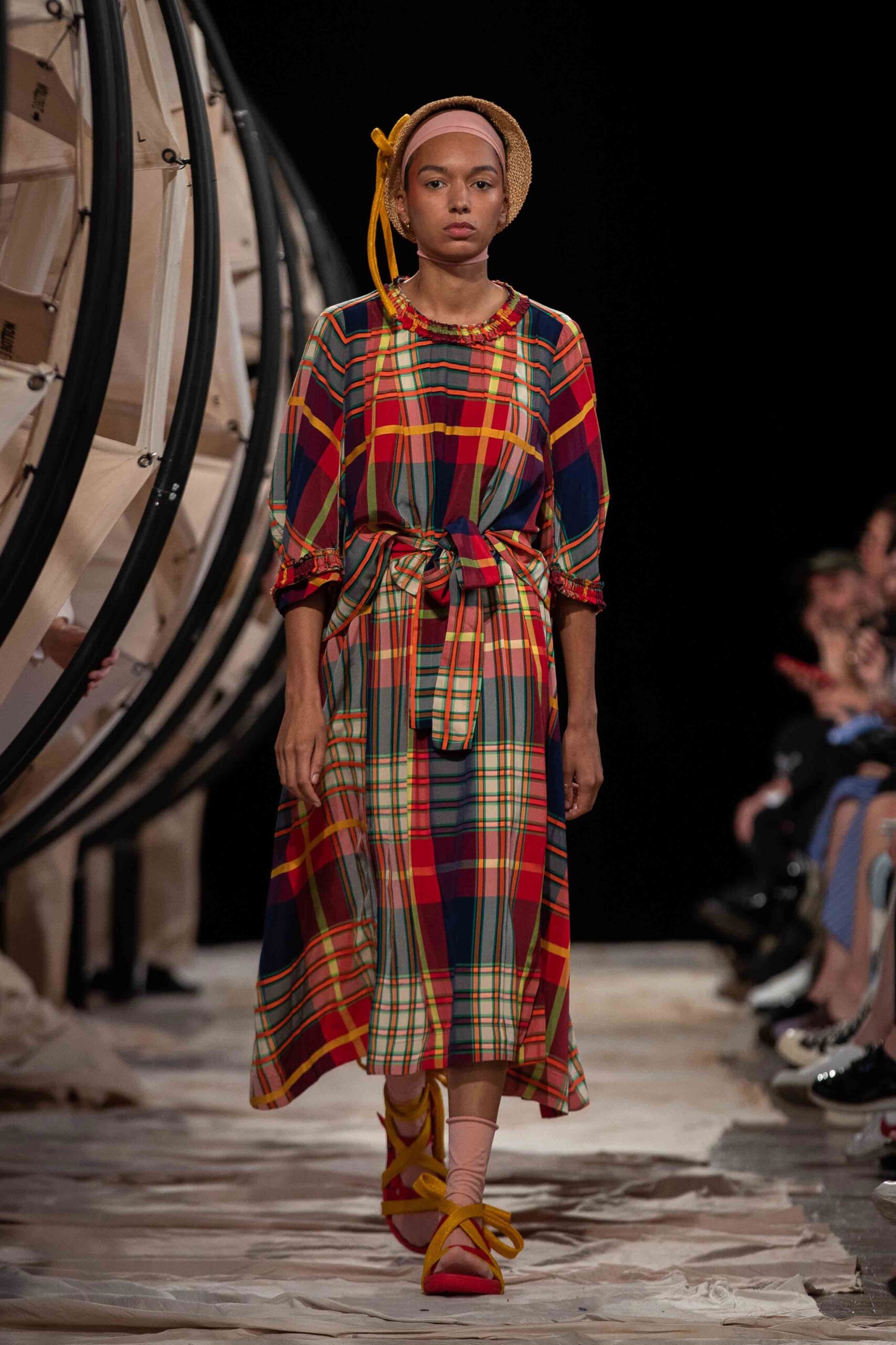 Henrik Vibskov Copenhagen S/S 19 Look 29