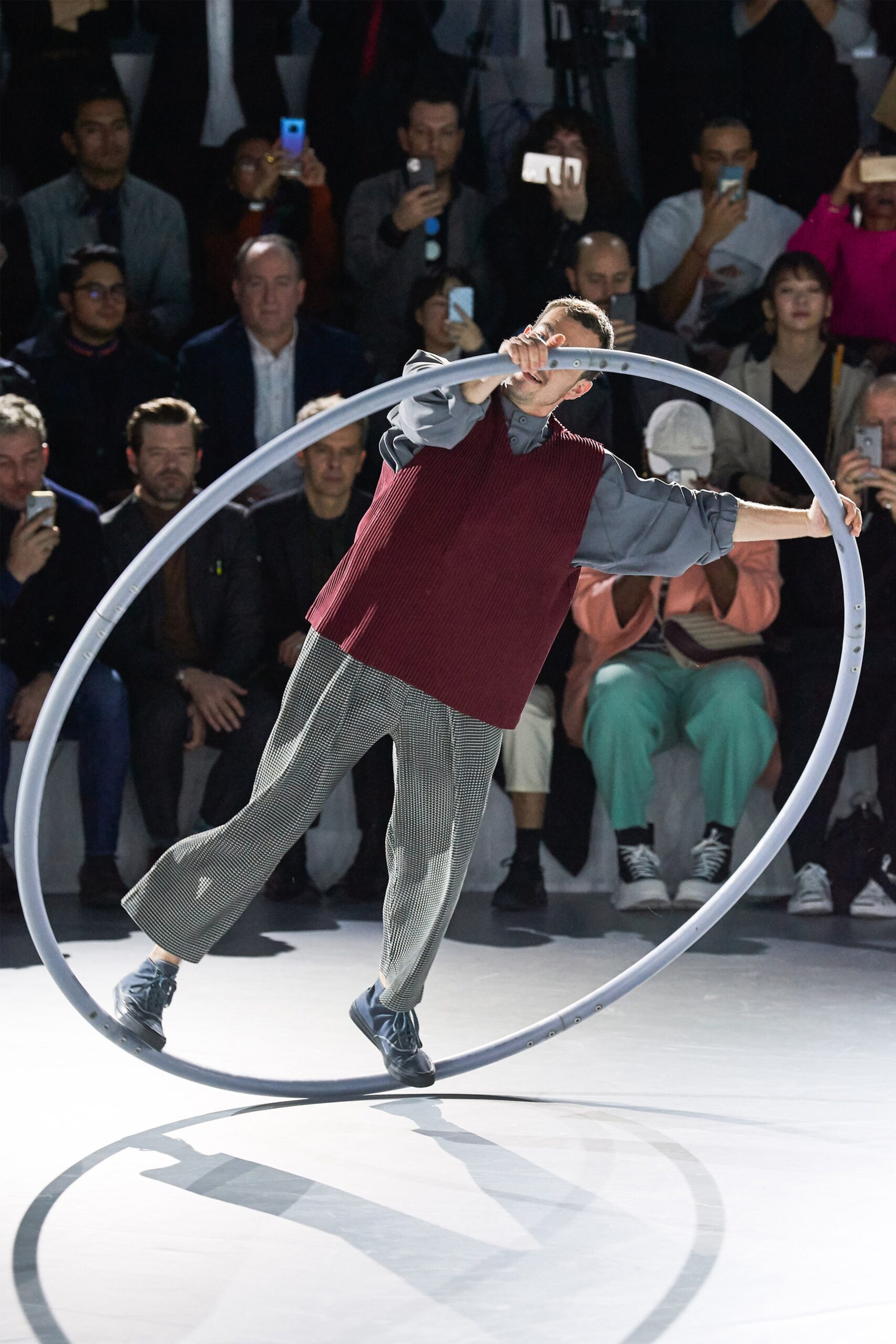 Homme Plissé Issey Miyake F/W 20 Menswear Look 29