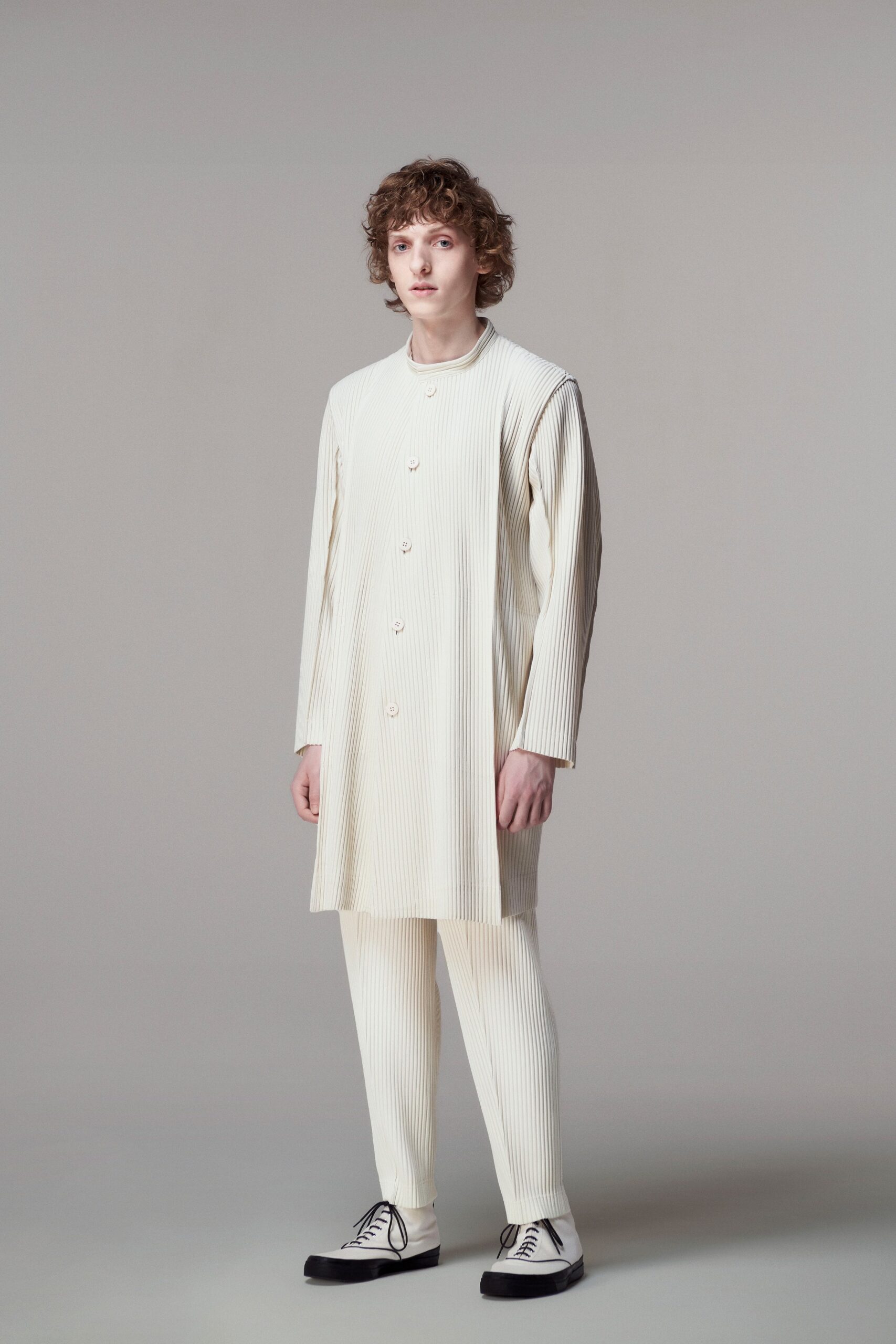 Homme Plissé Issey Miyake S/S 21 Menswear Look 29