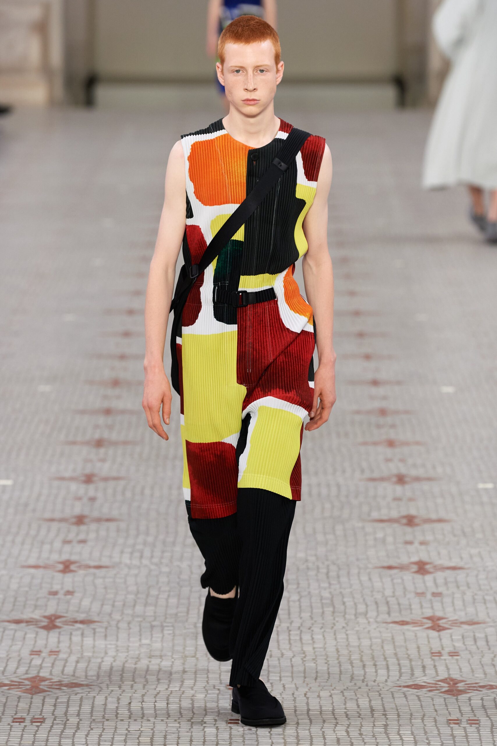 Homme Plissé Issey Miyake S/S 24 Menswear Look 29
