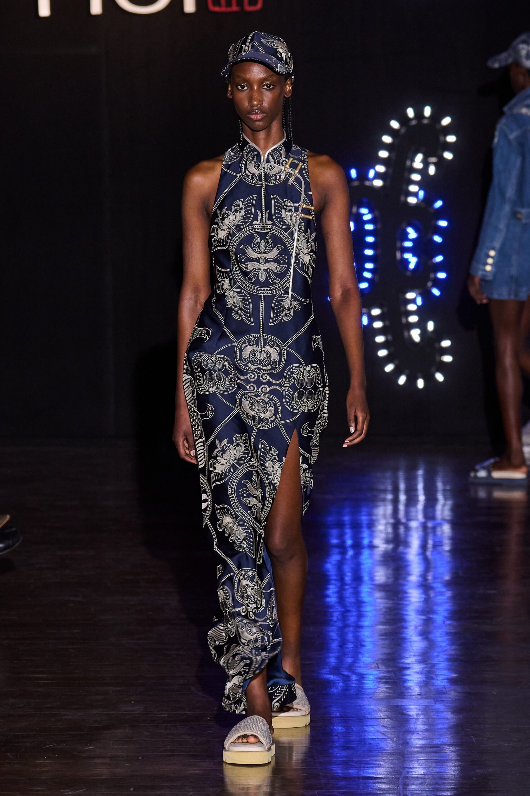 HUI S/S 23 Look 29