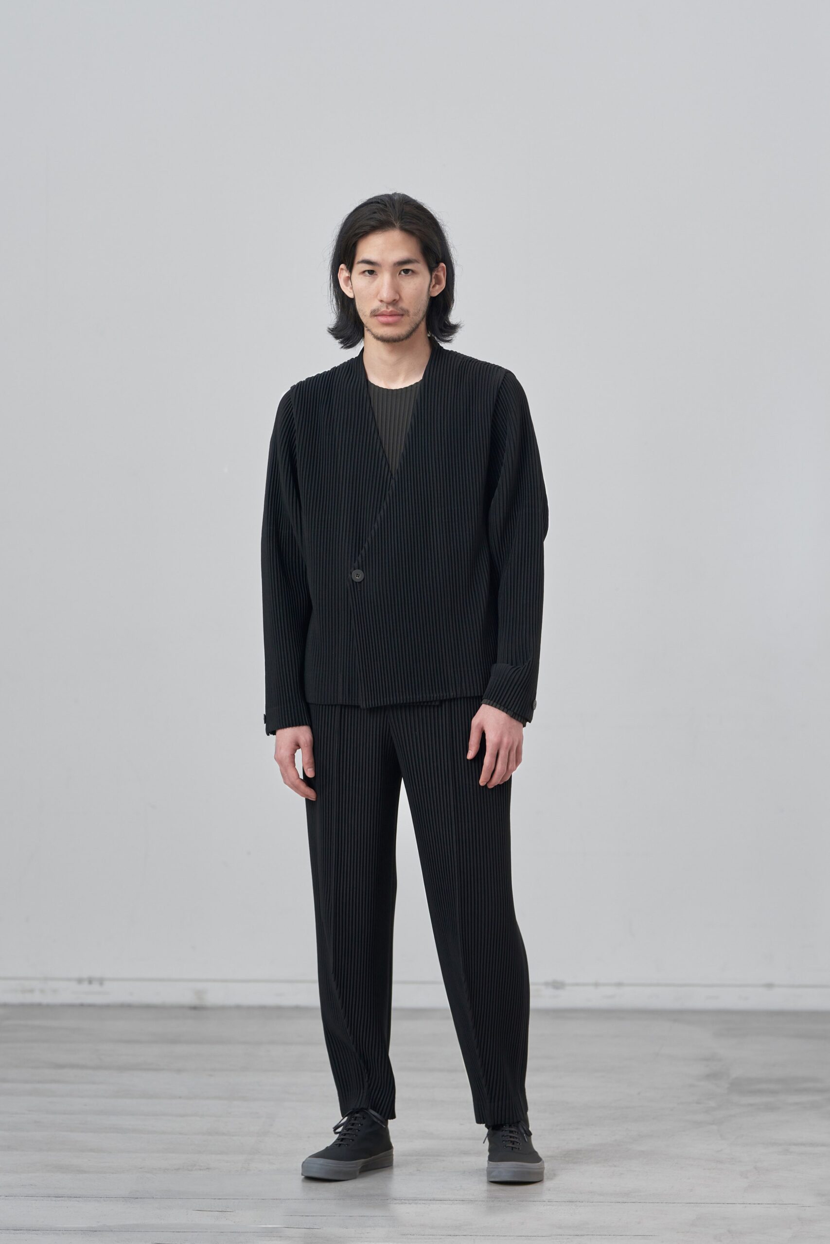 Homme Plissé Issey Miyake F/W 21 Menswear Look 30