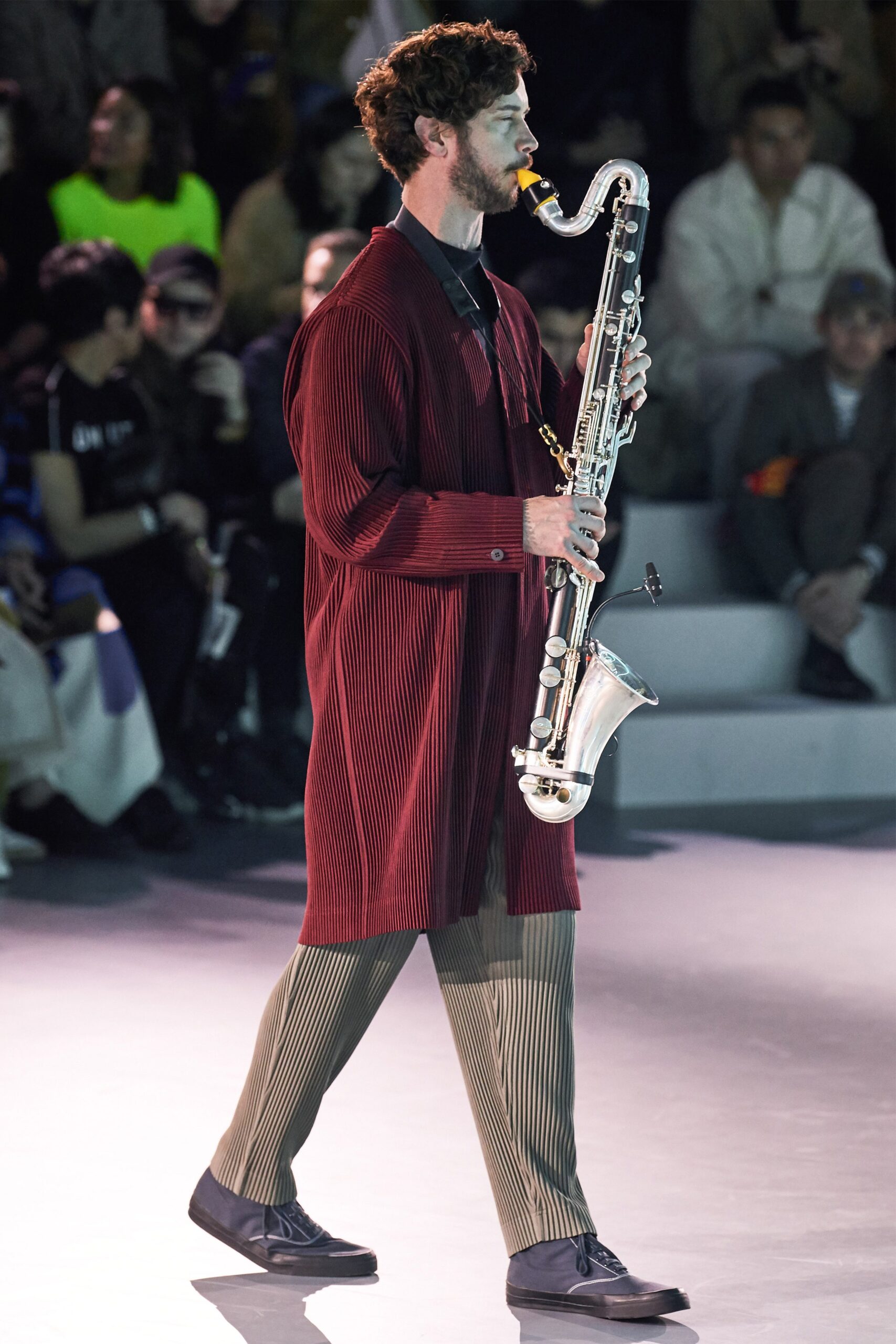 Homme Plissé Issey Miyake F/W 20 Menswear Look 30