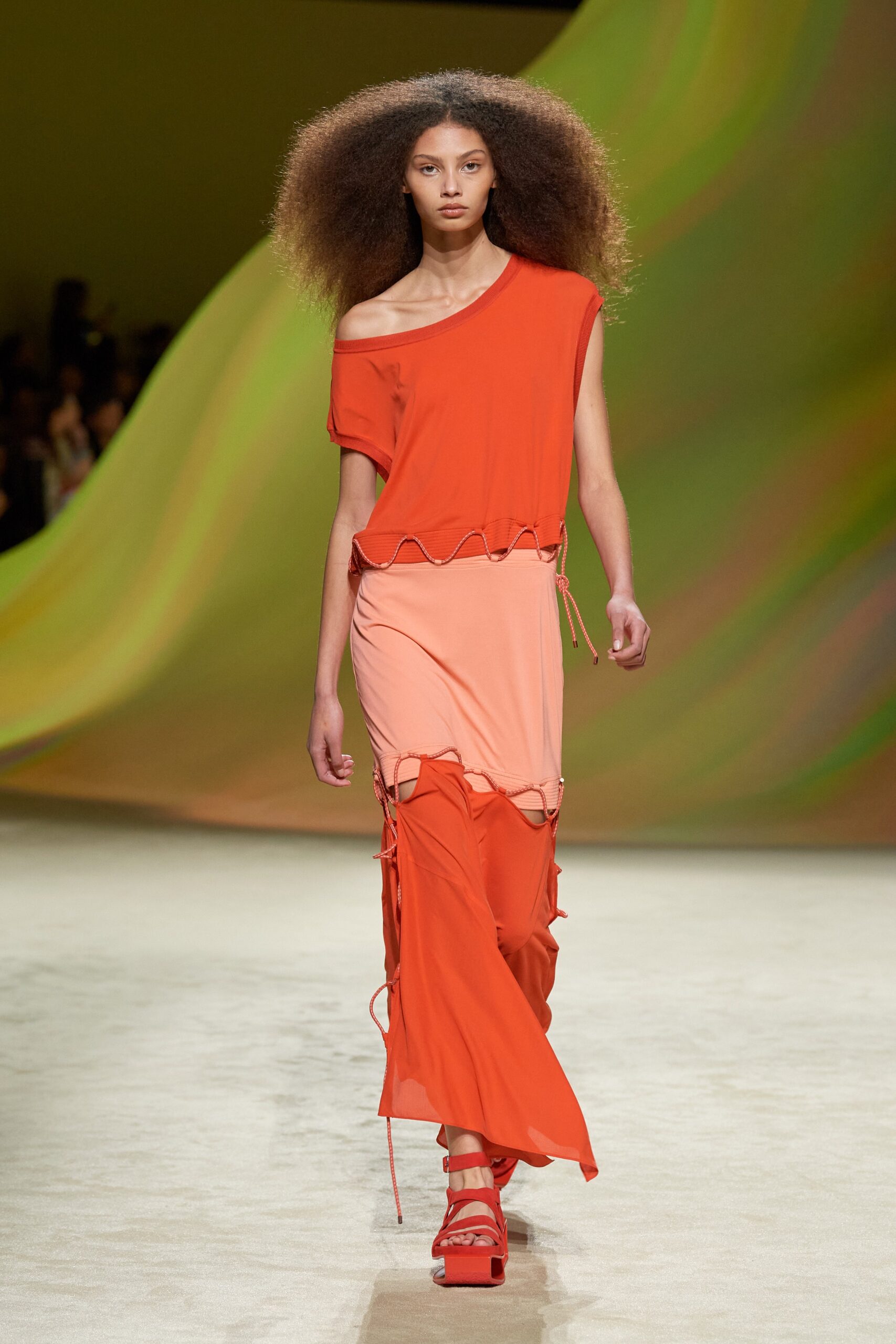 Hermès S/S 23 Look 30