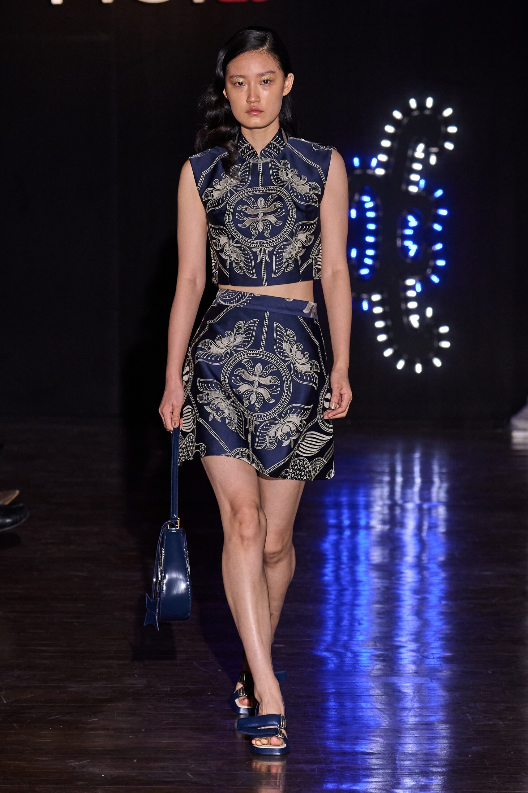HUI S/S 23 Look 30