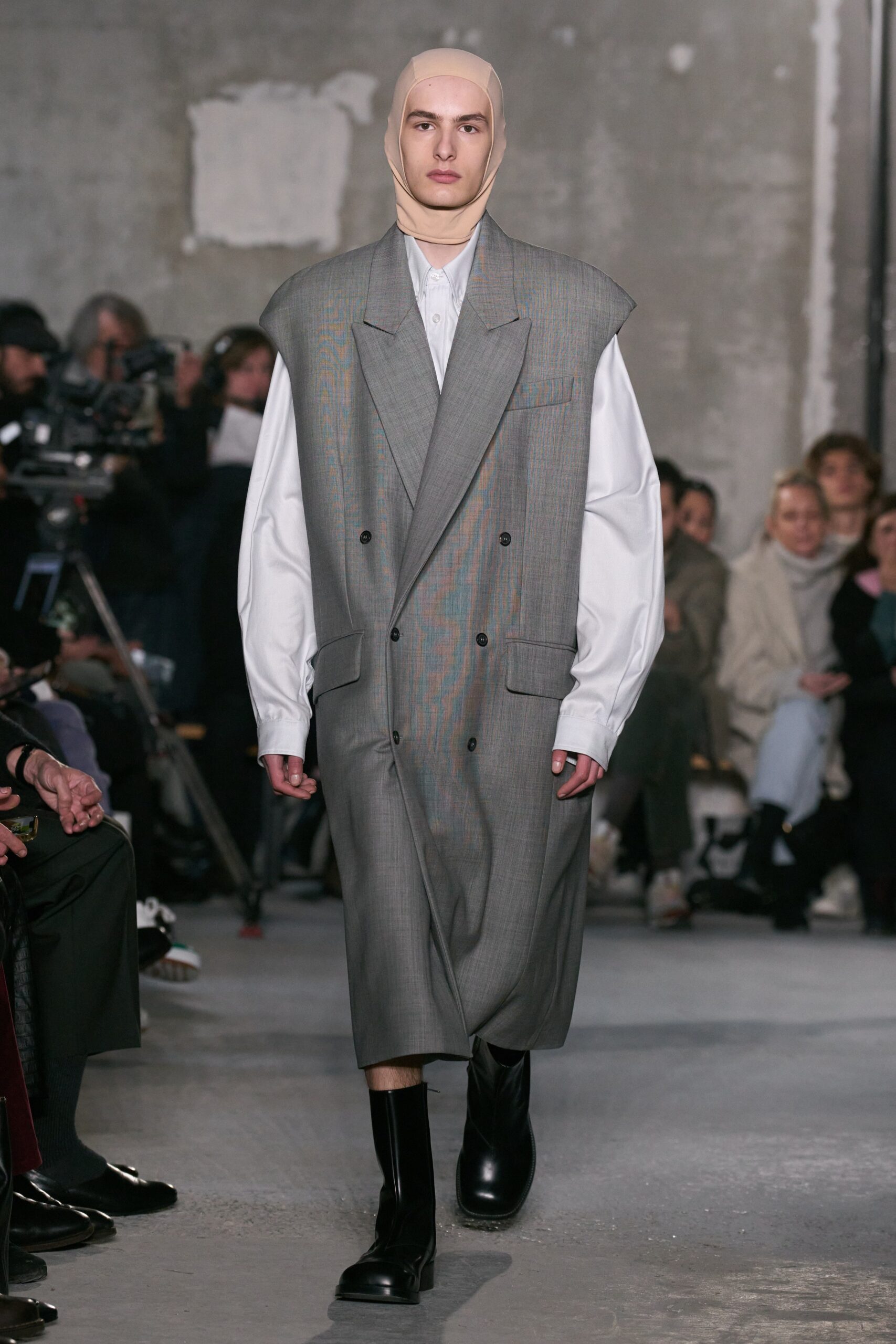 Hed Mayner F/W 23 Menswear Look 31